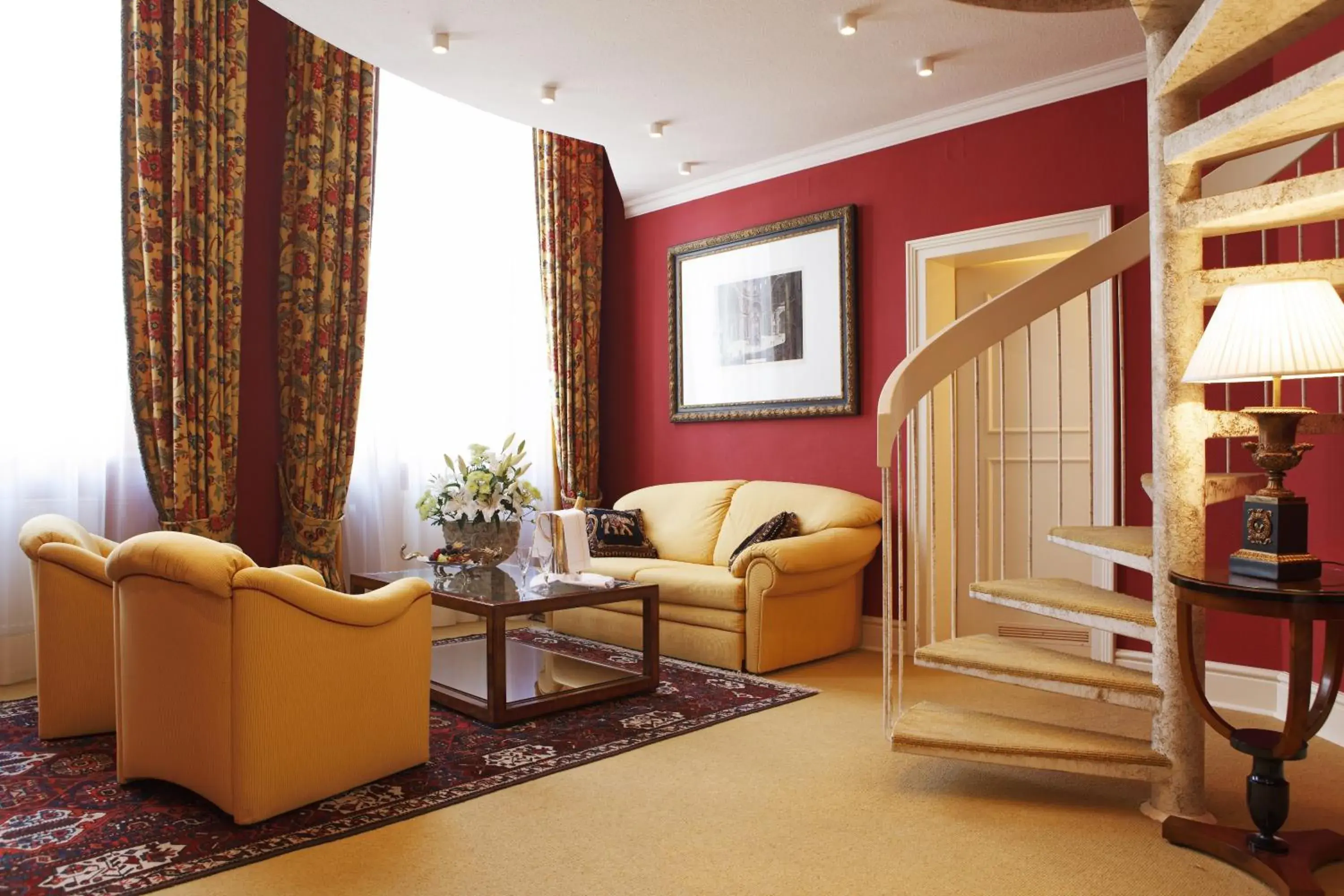 Suite in Hotel Goldener Anker Suite in Hotel Goldener Anker