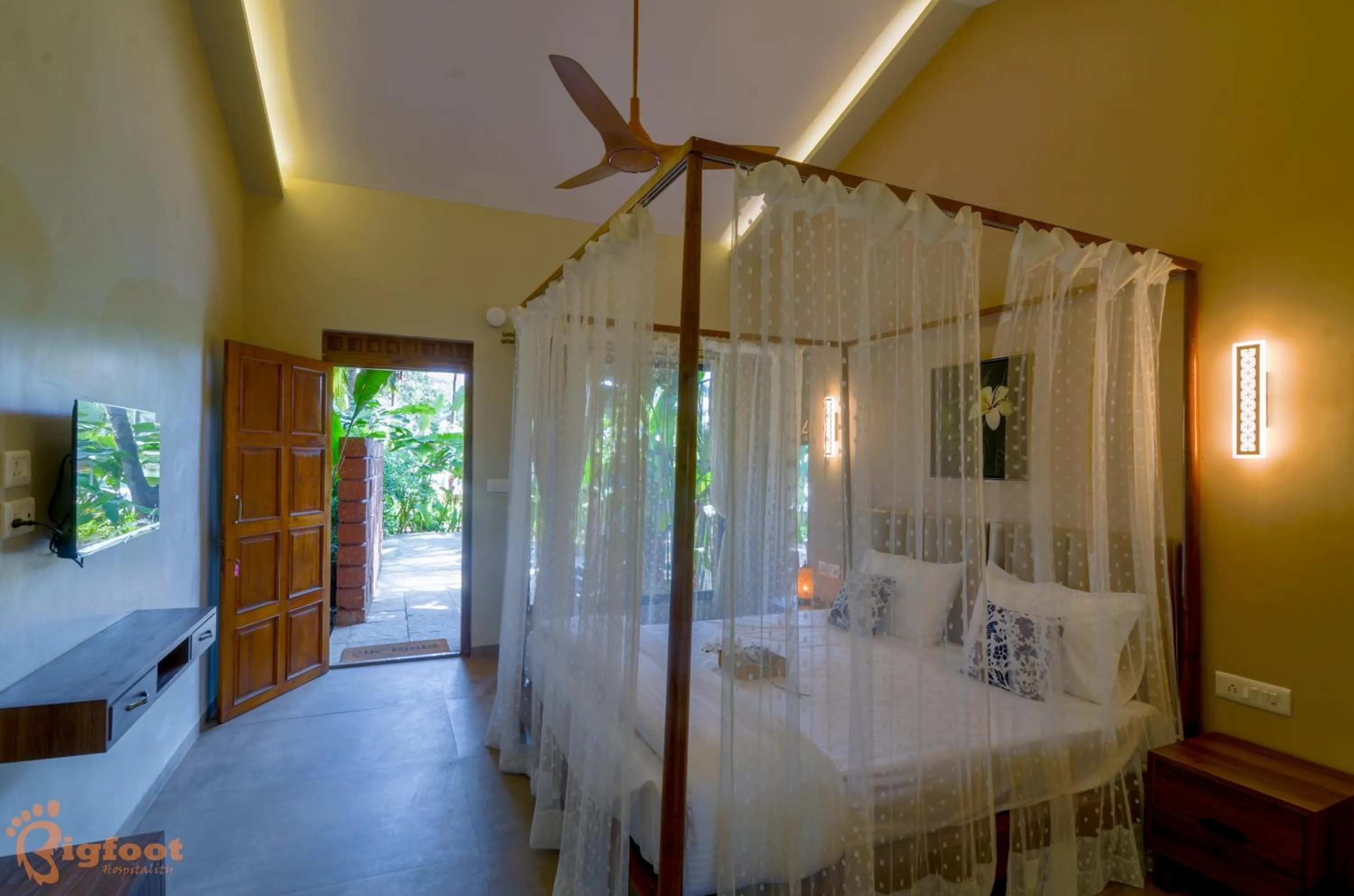 Bed in Jomo Resort