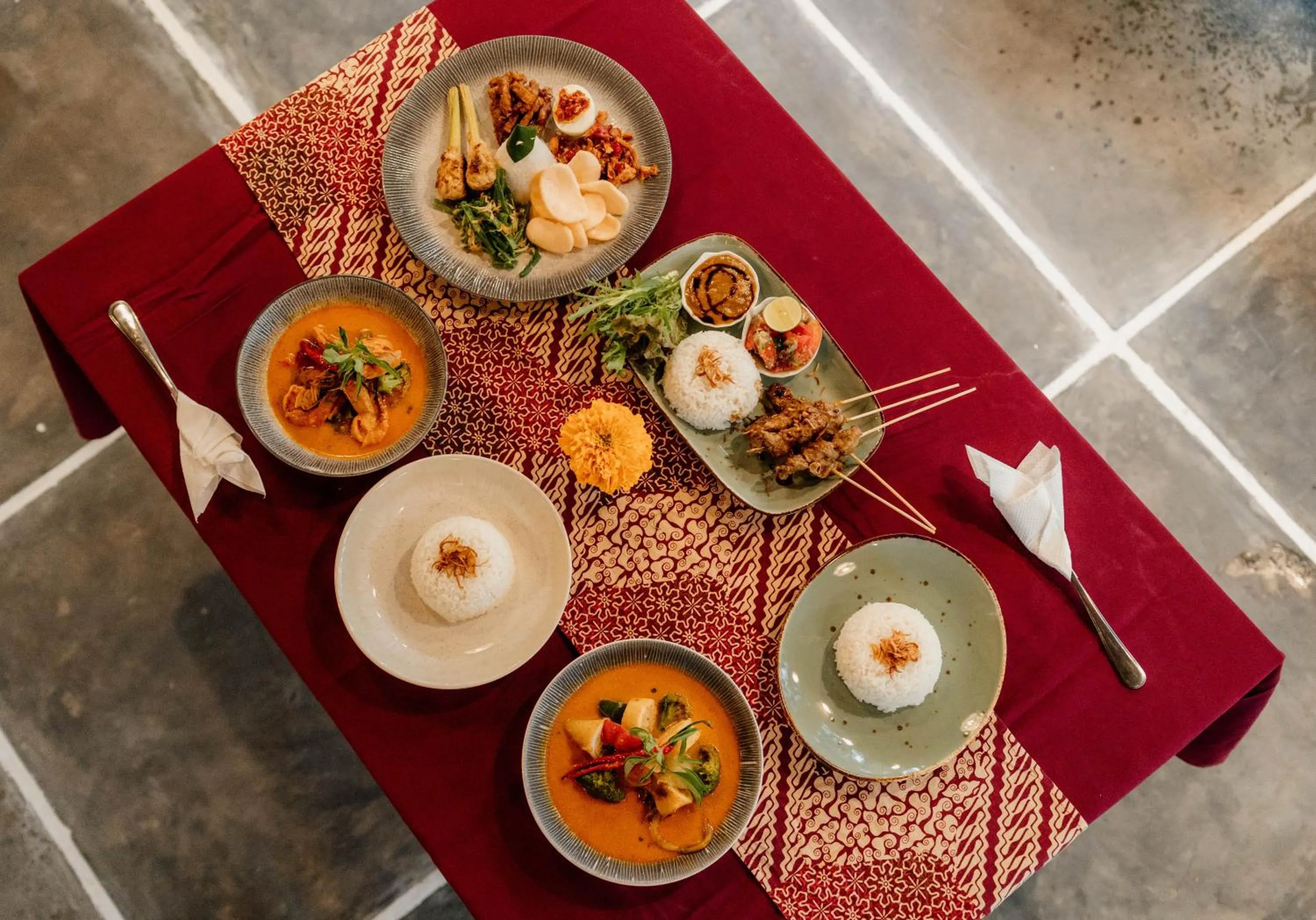 Restaurant/places to eat in Alam Penari Resort Ubud