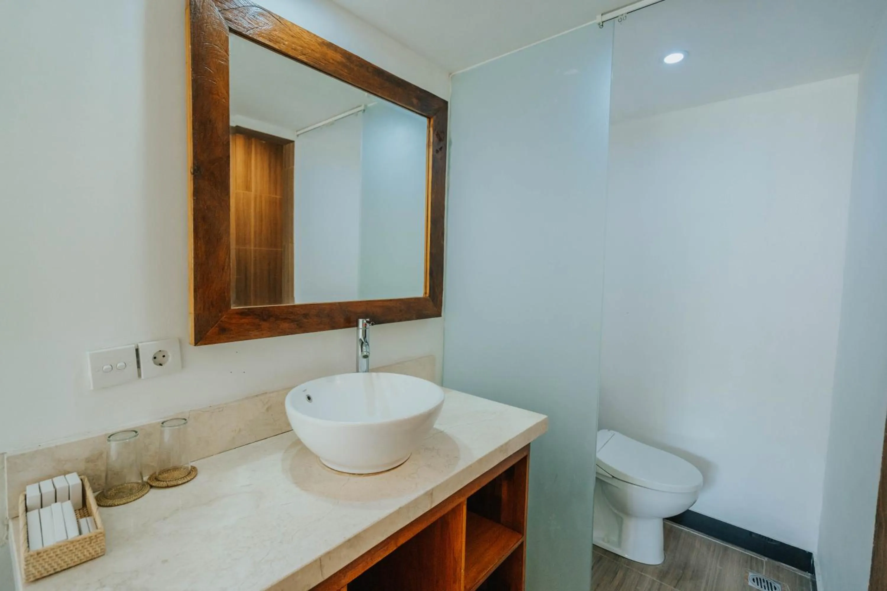 Toilet in Alam Penari Resort Ubud