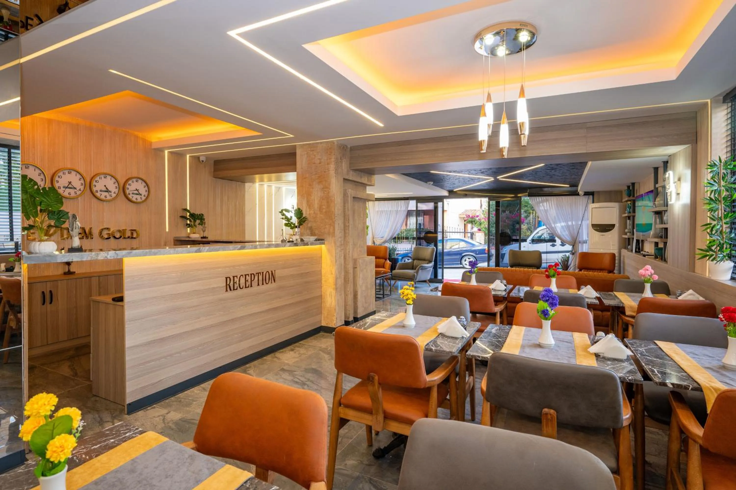 Restaurant/places to eat in Otel Carpediem Gold Kuşadası