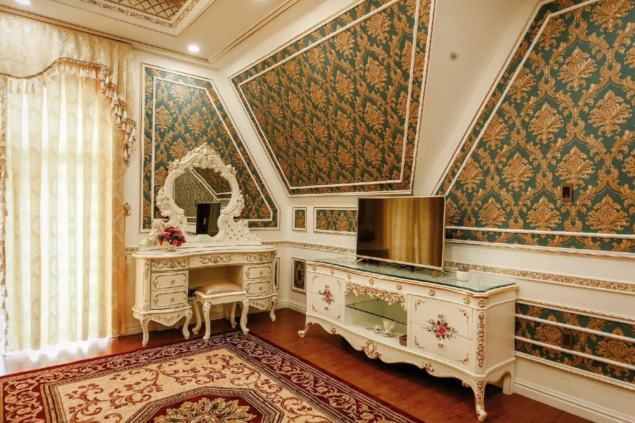 Junior Suite in Da Tuong Luxury Villa Hotel Junior Suite in Da Tuong Luxury Villa Hotel