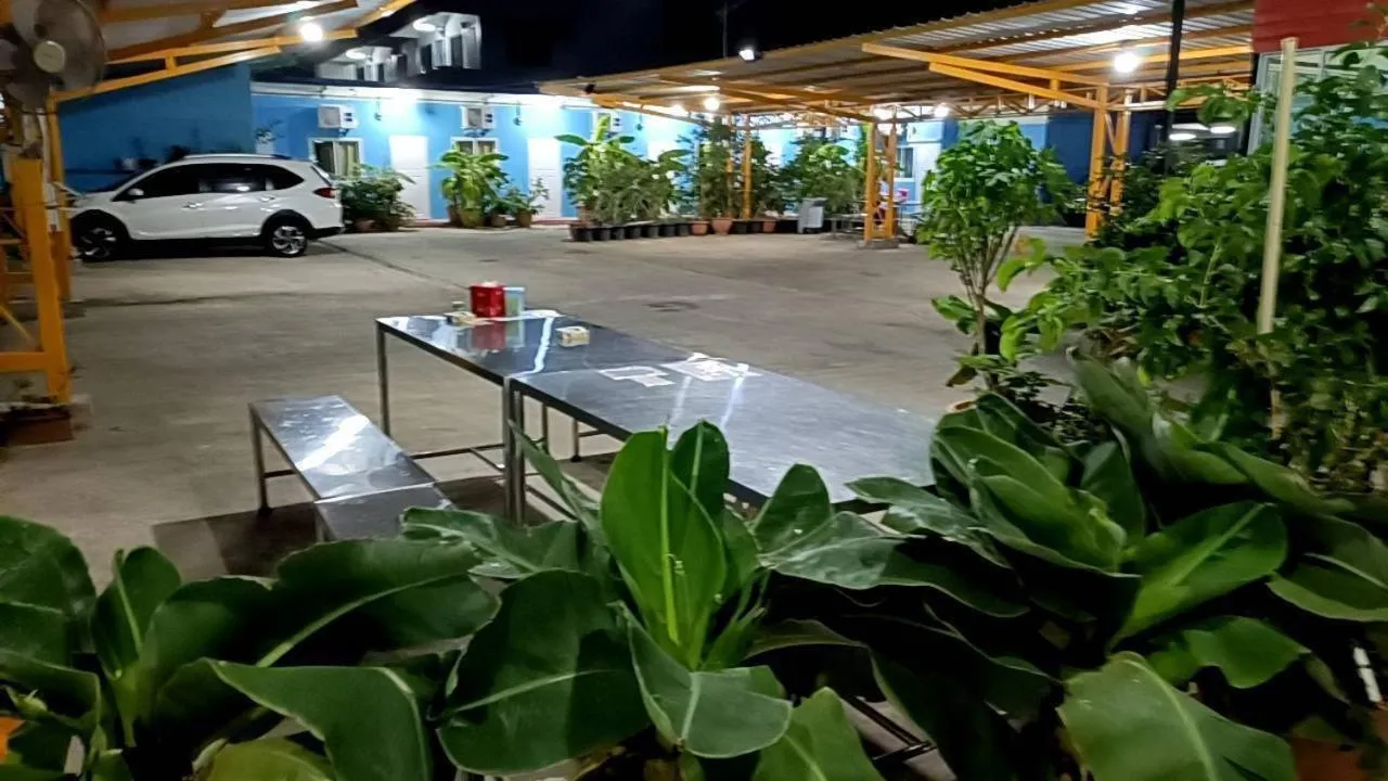 Night in Nopphadon Hotel