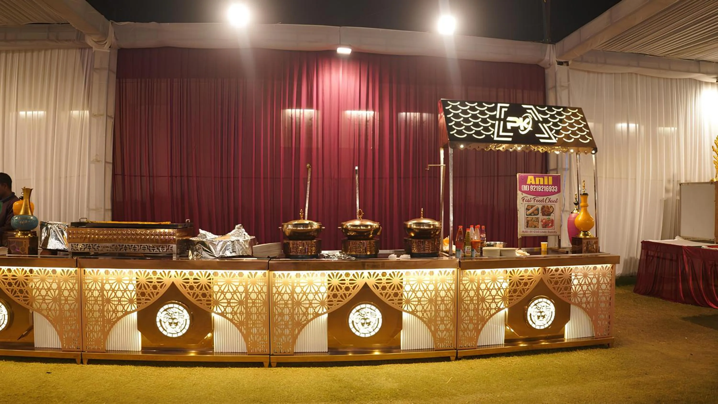 Restaurant/places to eat in Nirmal Hotel And Resort