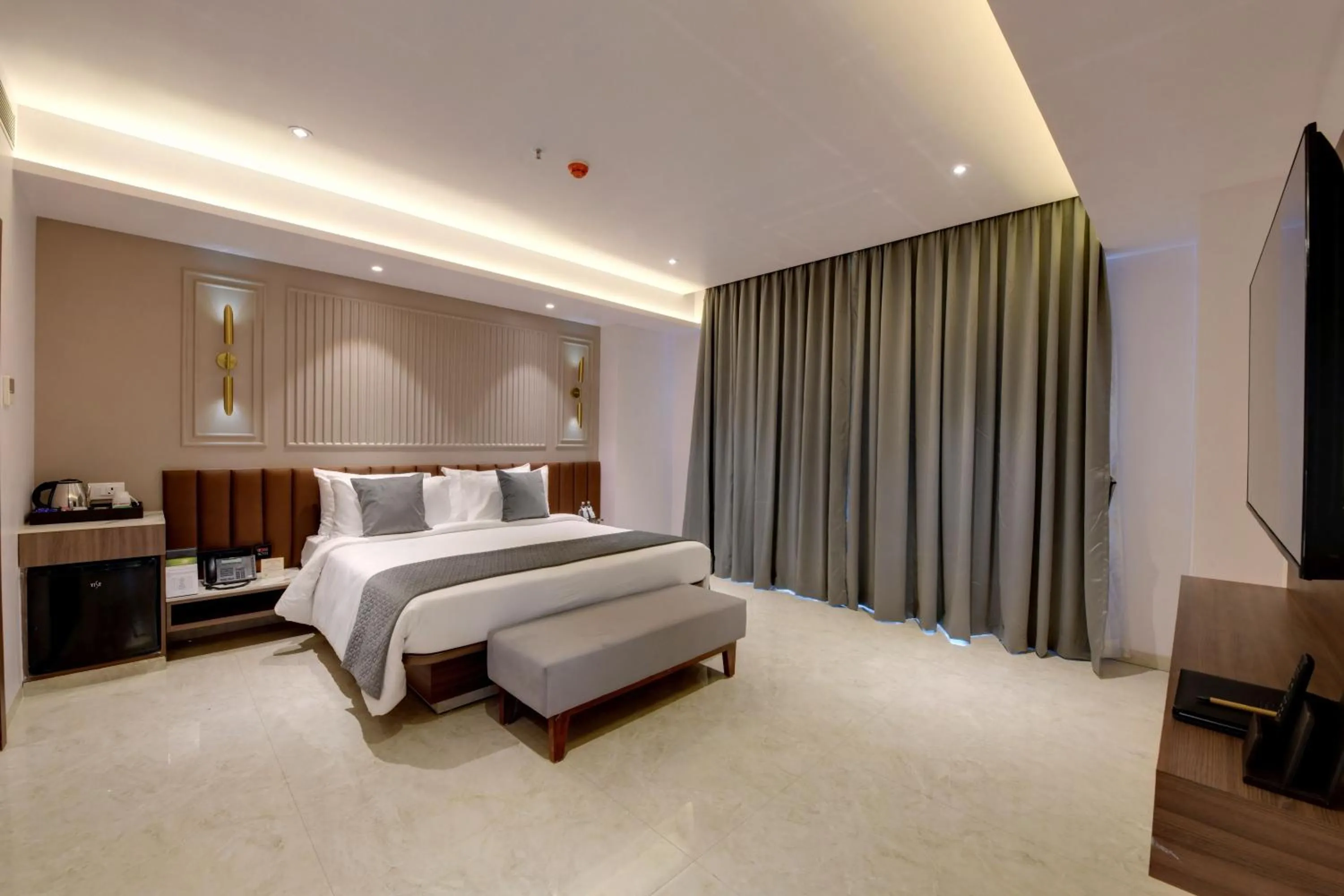 Bed in The Fern Residency, Bhiwandi-Pimplas