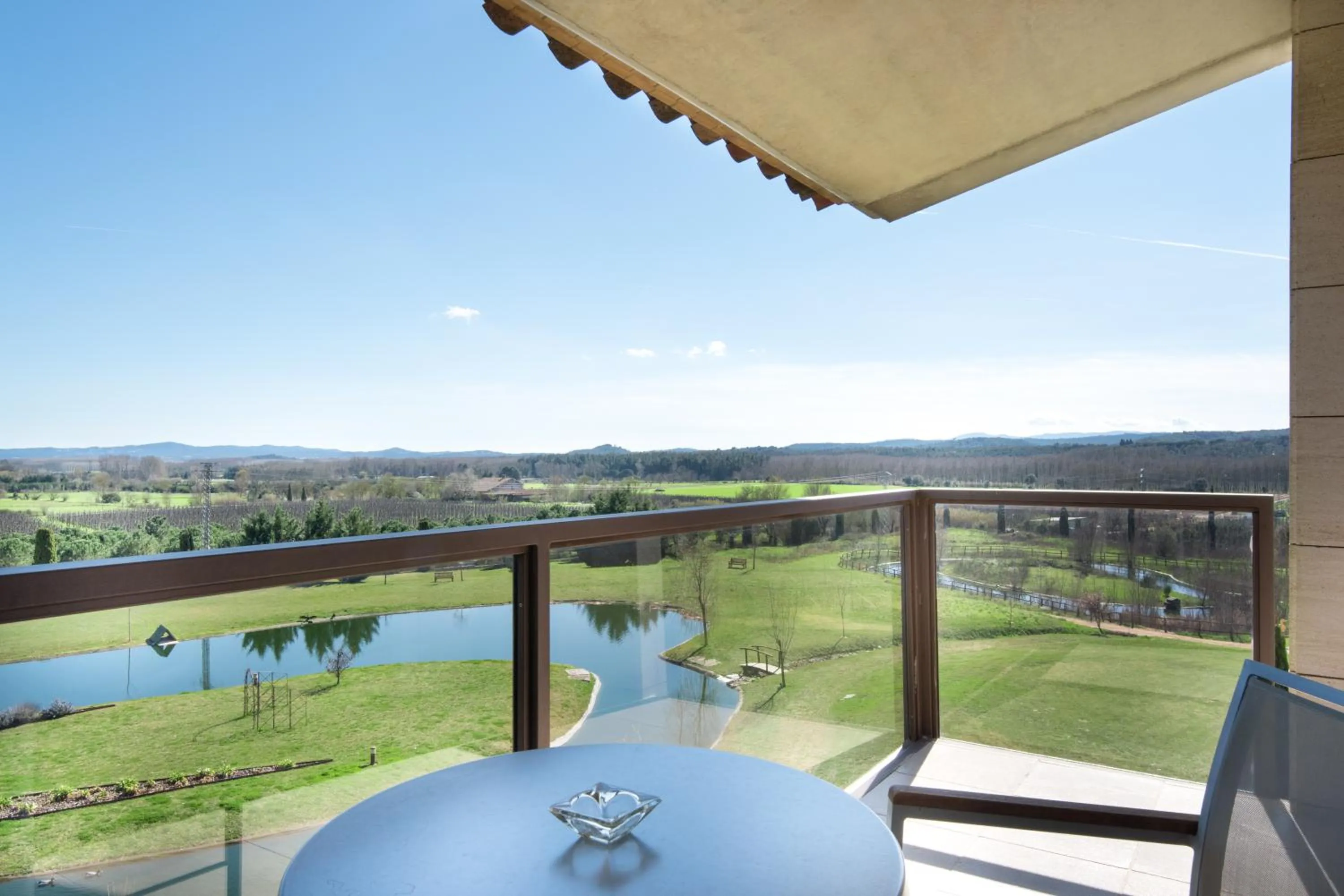 Garden in Hotel Mas Solà