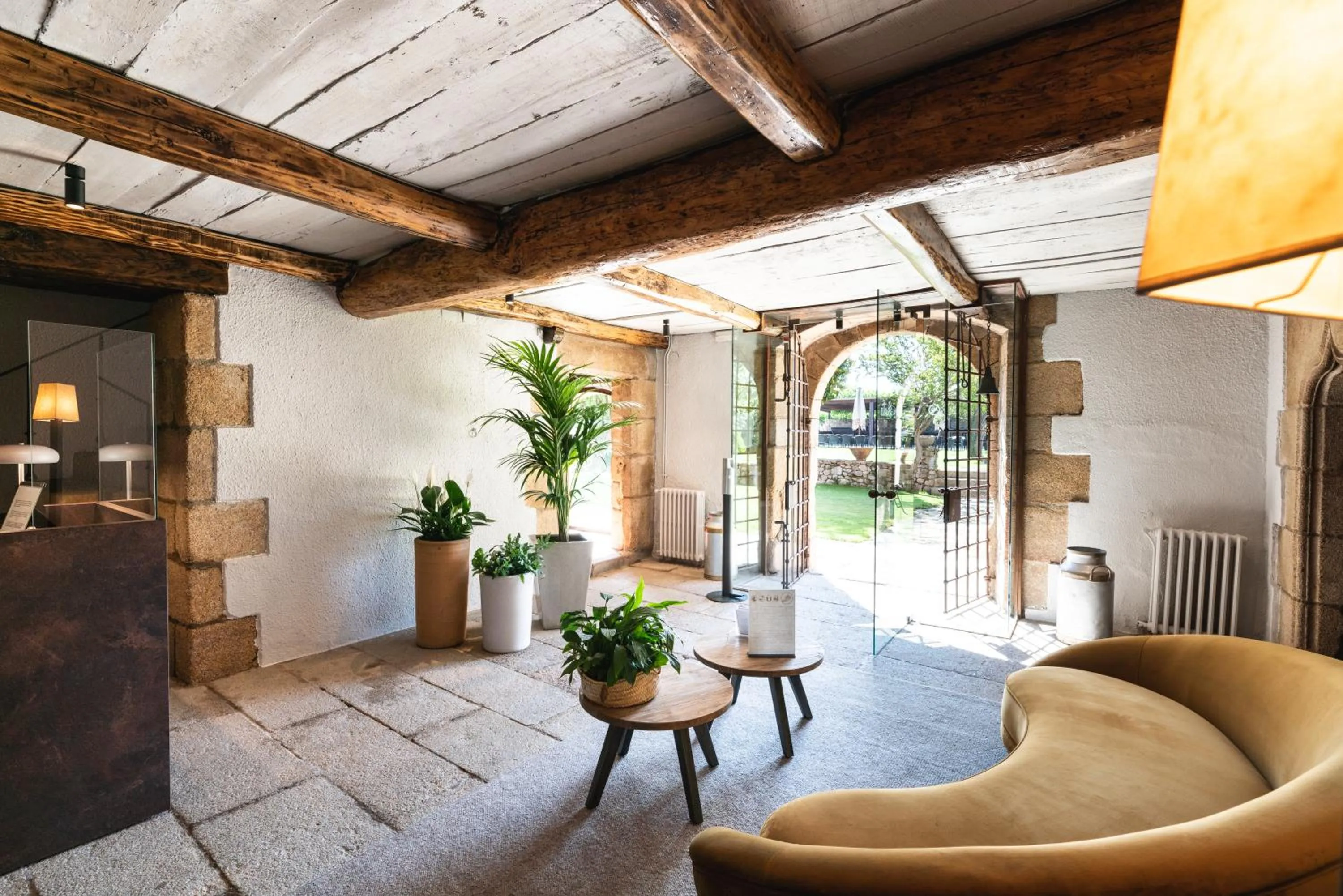 Restaurant/places to eat in Hotel Mas Solà