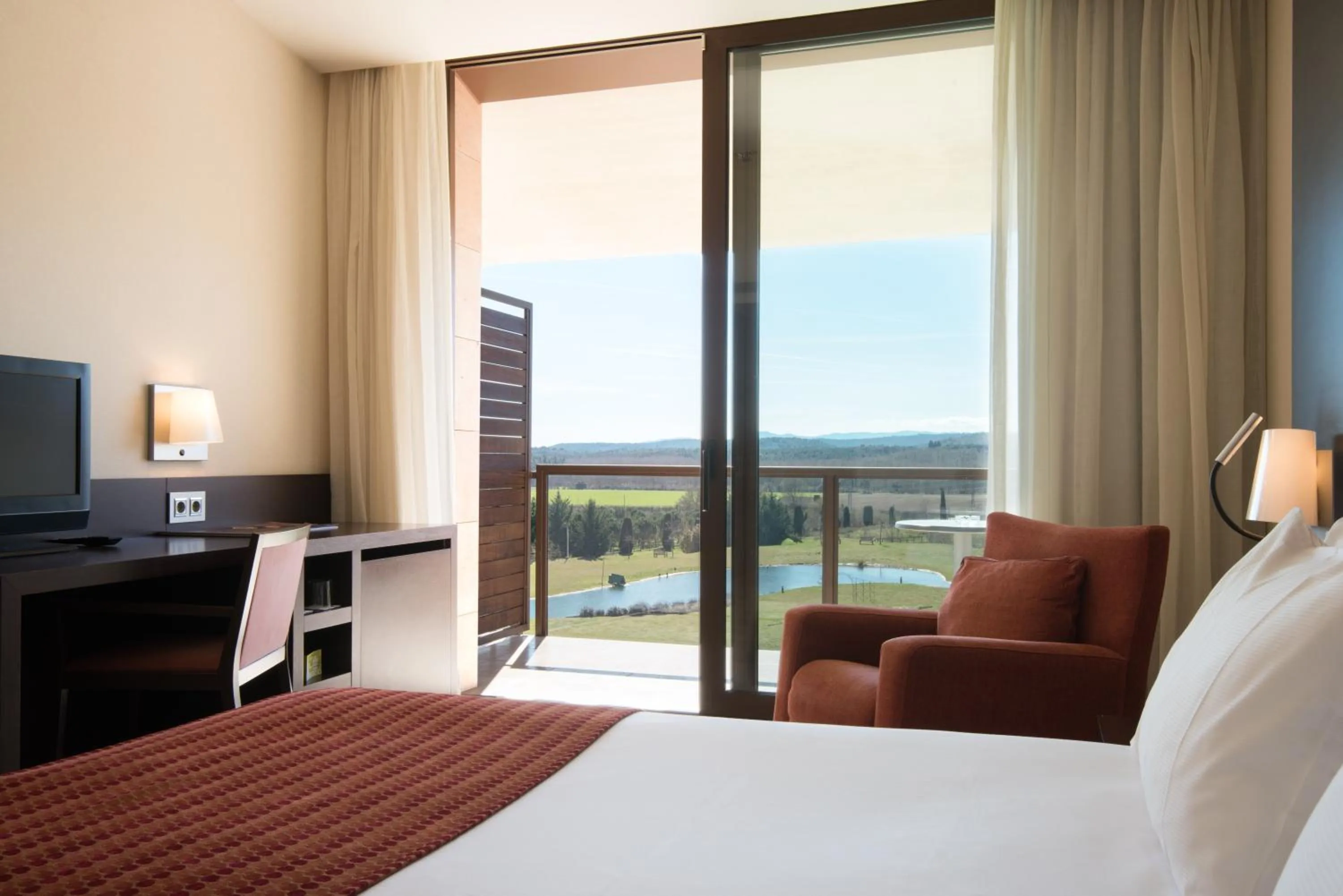 Photo of the whole room, Bed in Hotel Mas Solà