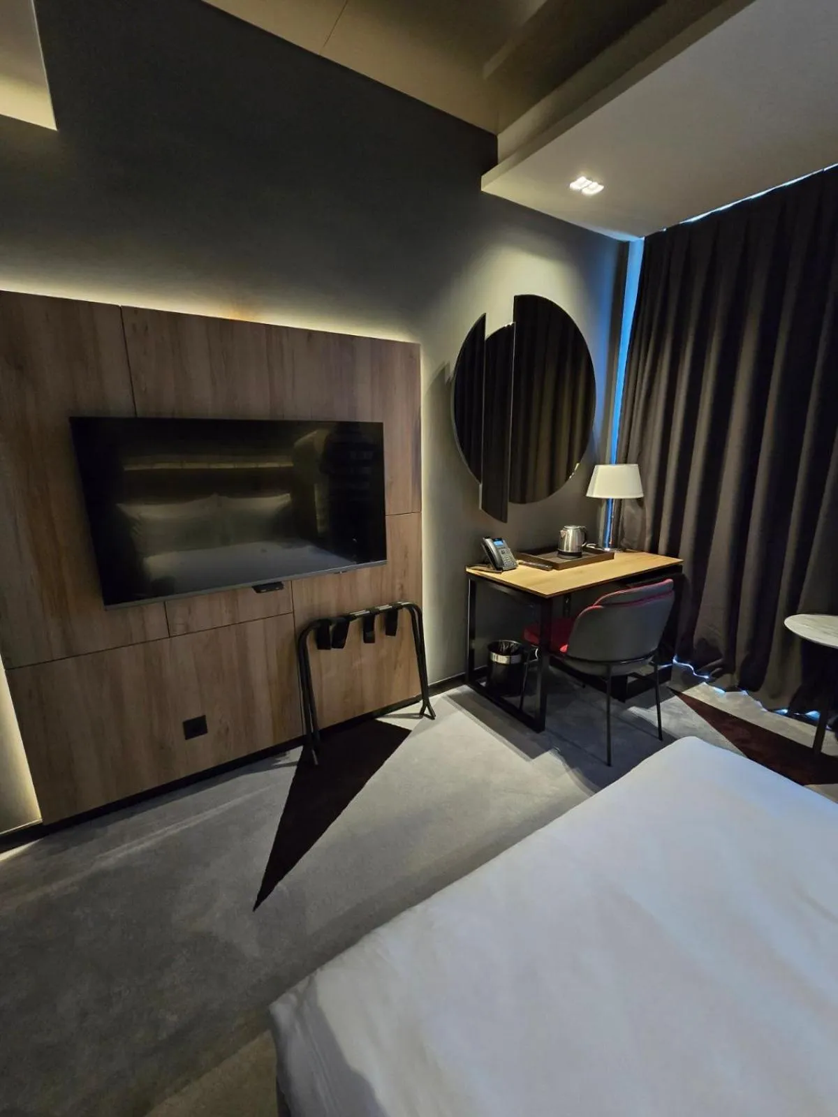 TV and multimedia, Bed in Hotel Vojvoda Putnik