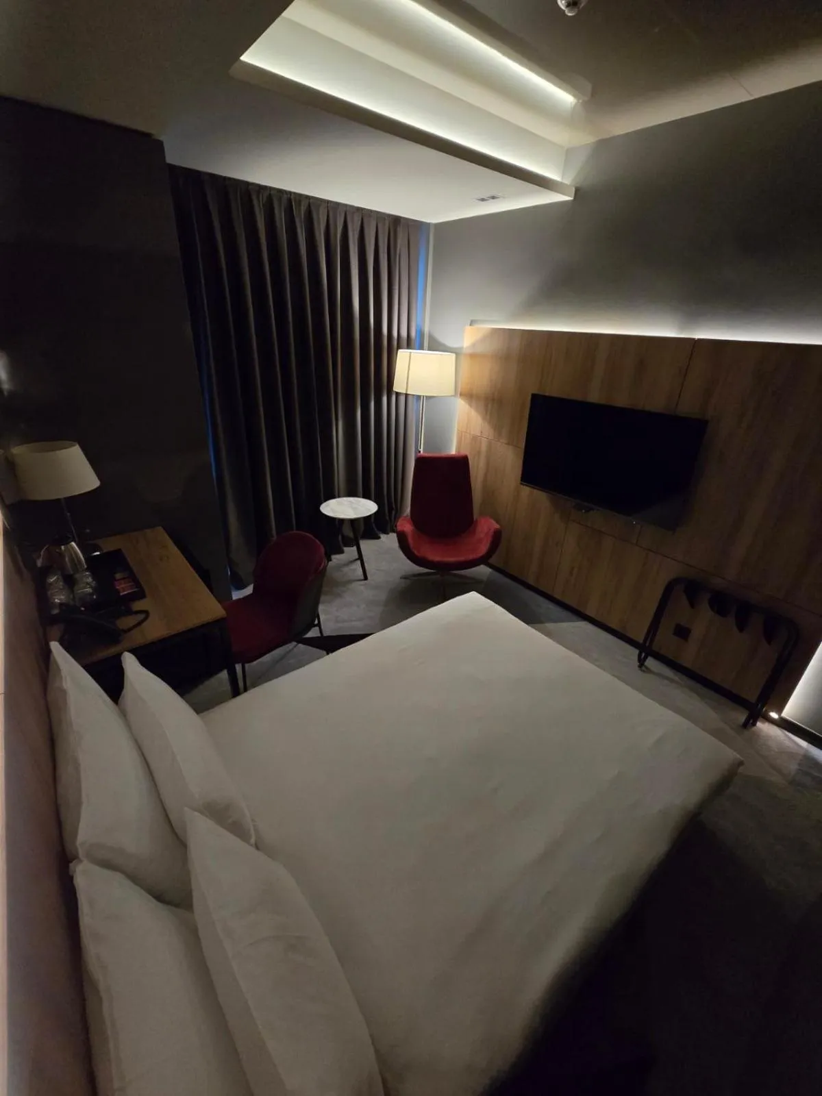 Communal lounge/ TV room, Bed in Hotel Vojvoda Putnik