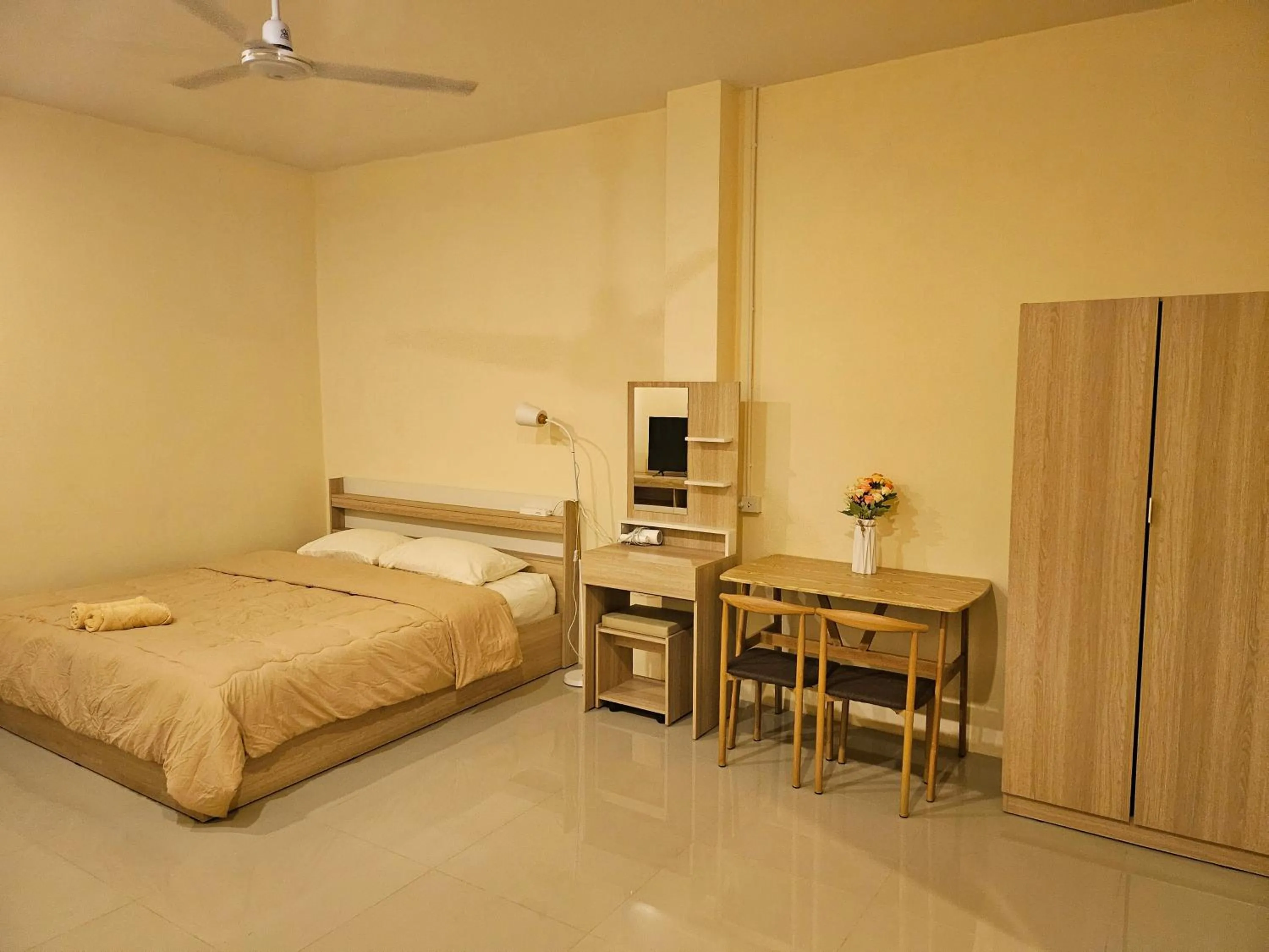 Bed in SKYPEARL Guesthouse & Café