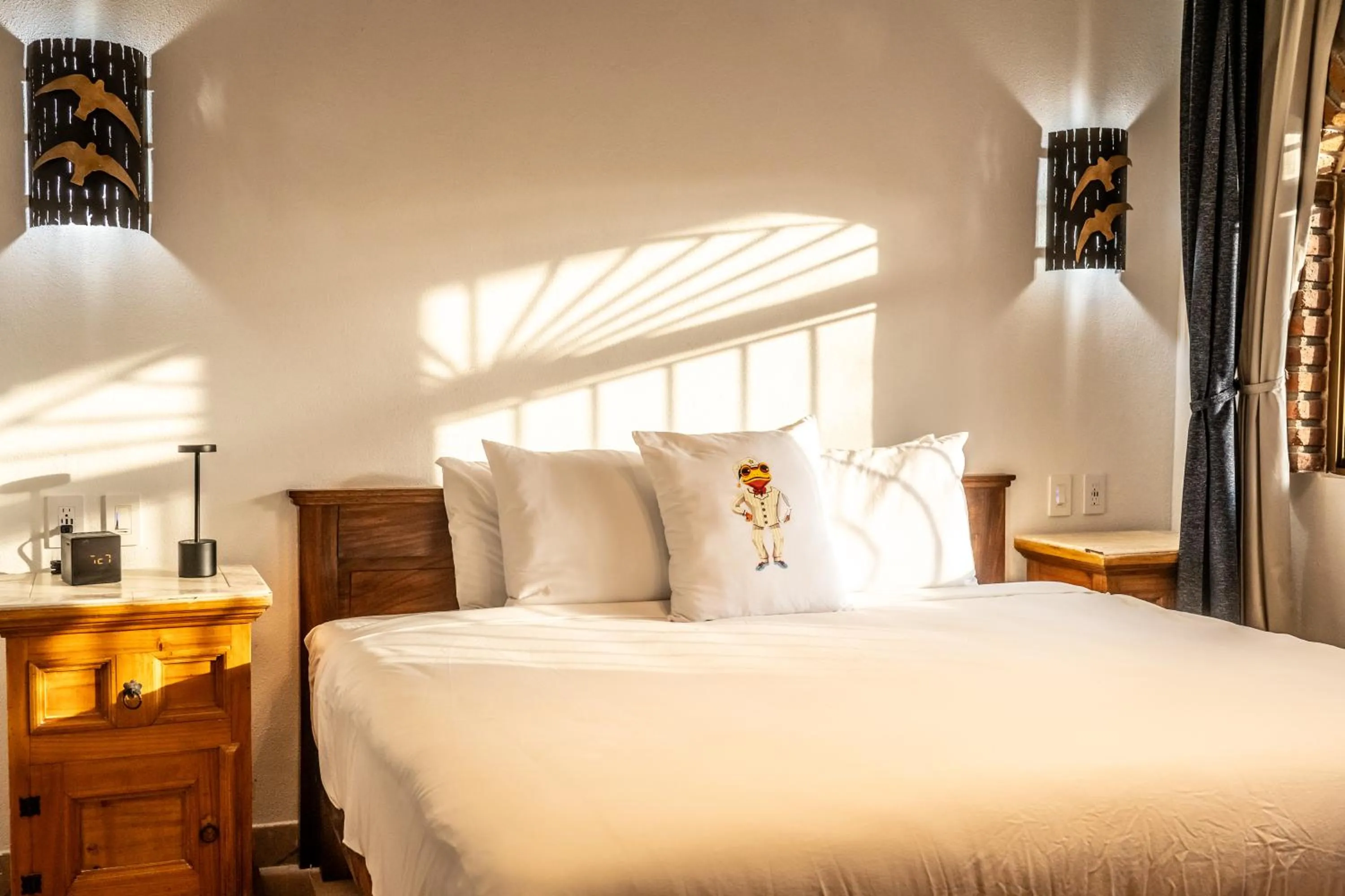 Bed in 5 Frogs Hotel Bucerias