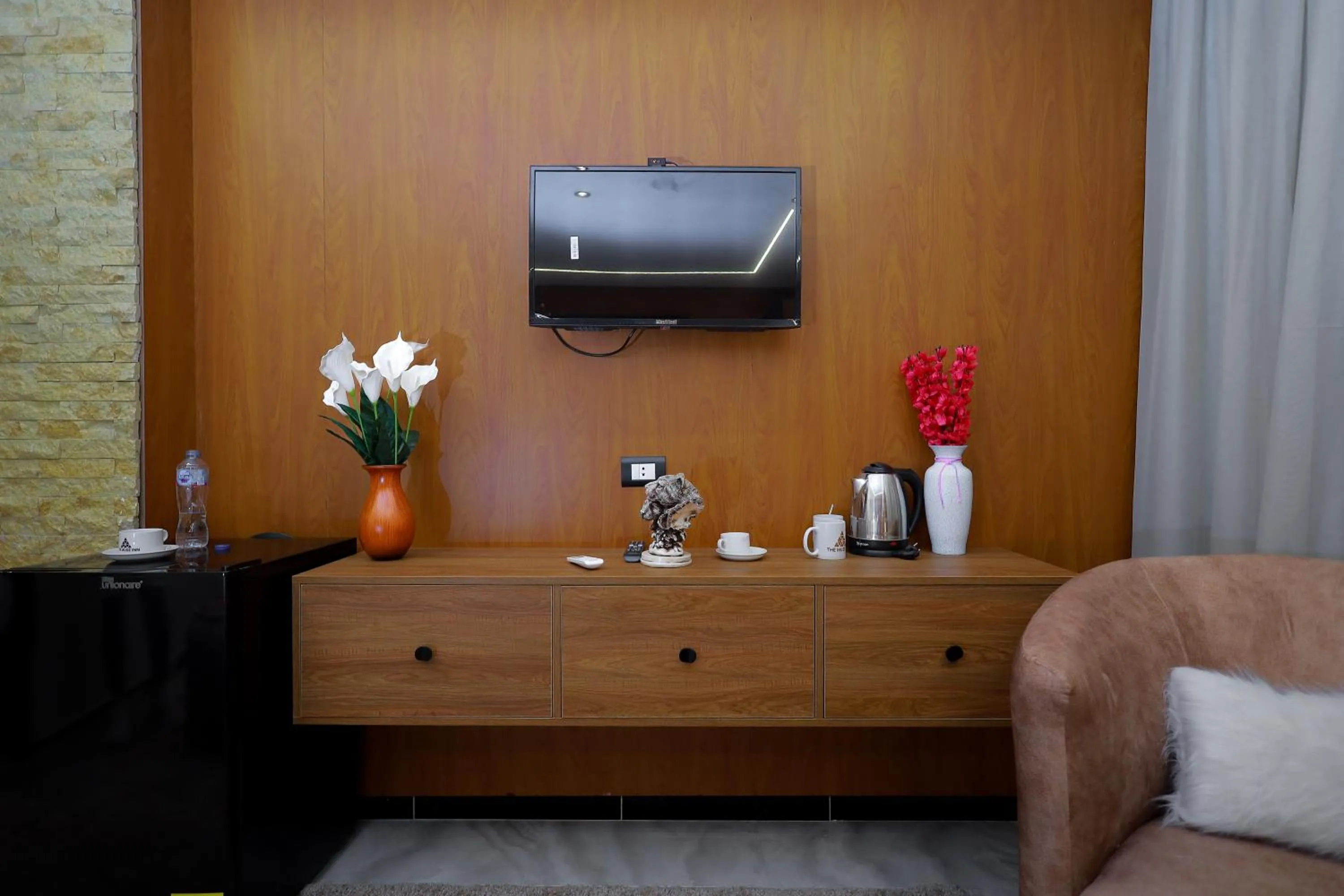 TV and multimedia in The Muse Pyramids INN