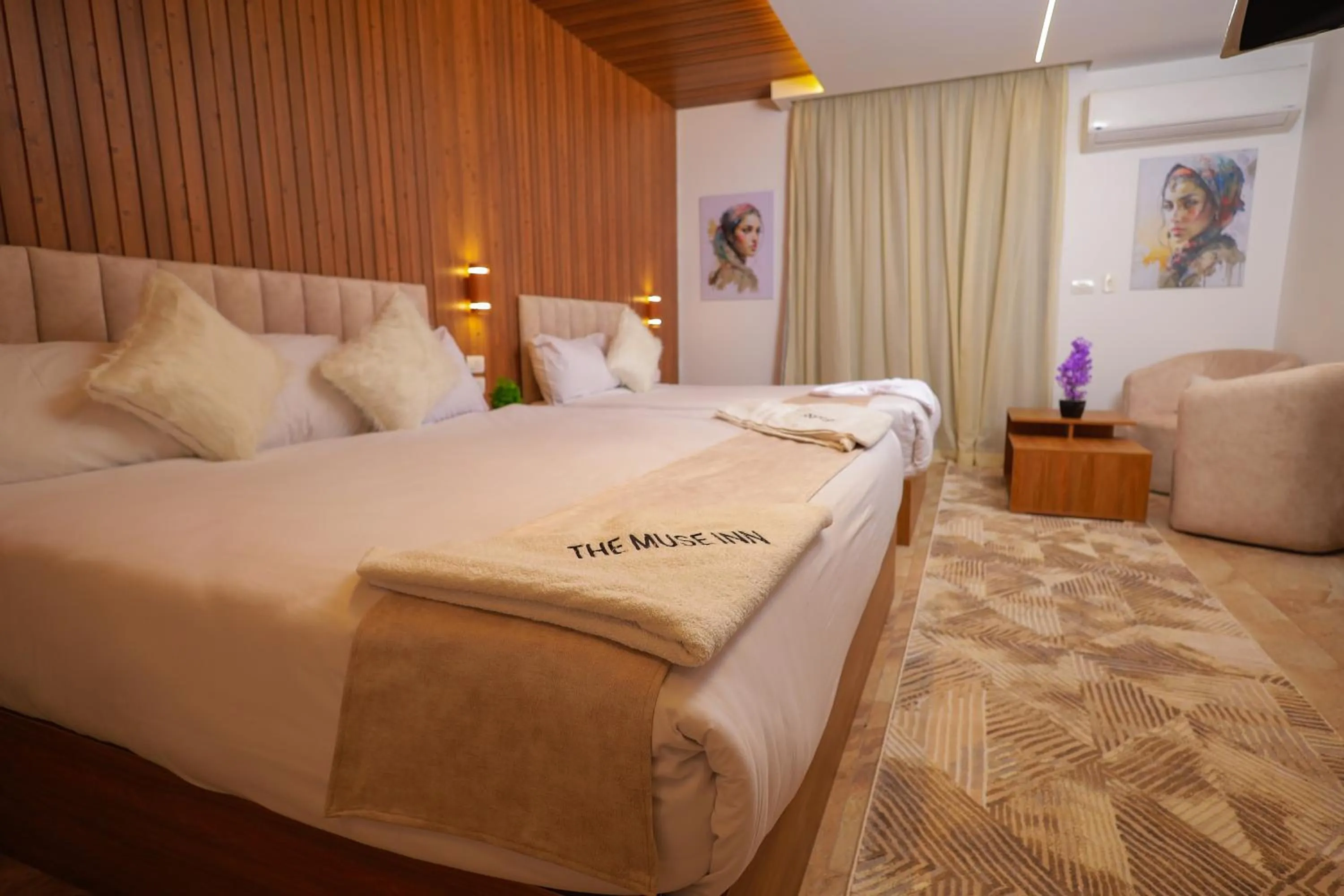 Photo of the whole room, Bed in The Muse Pyramids INN