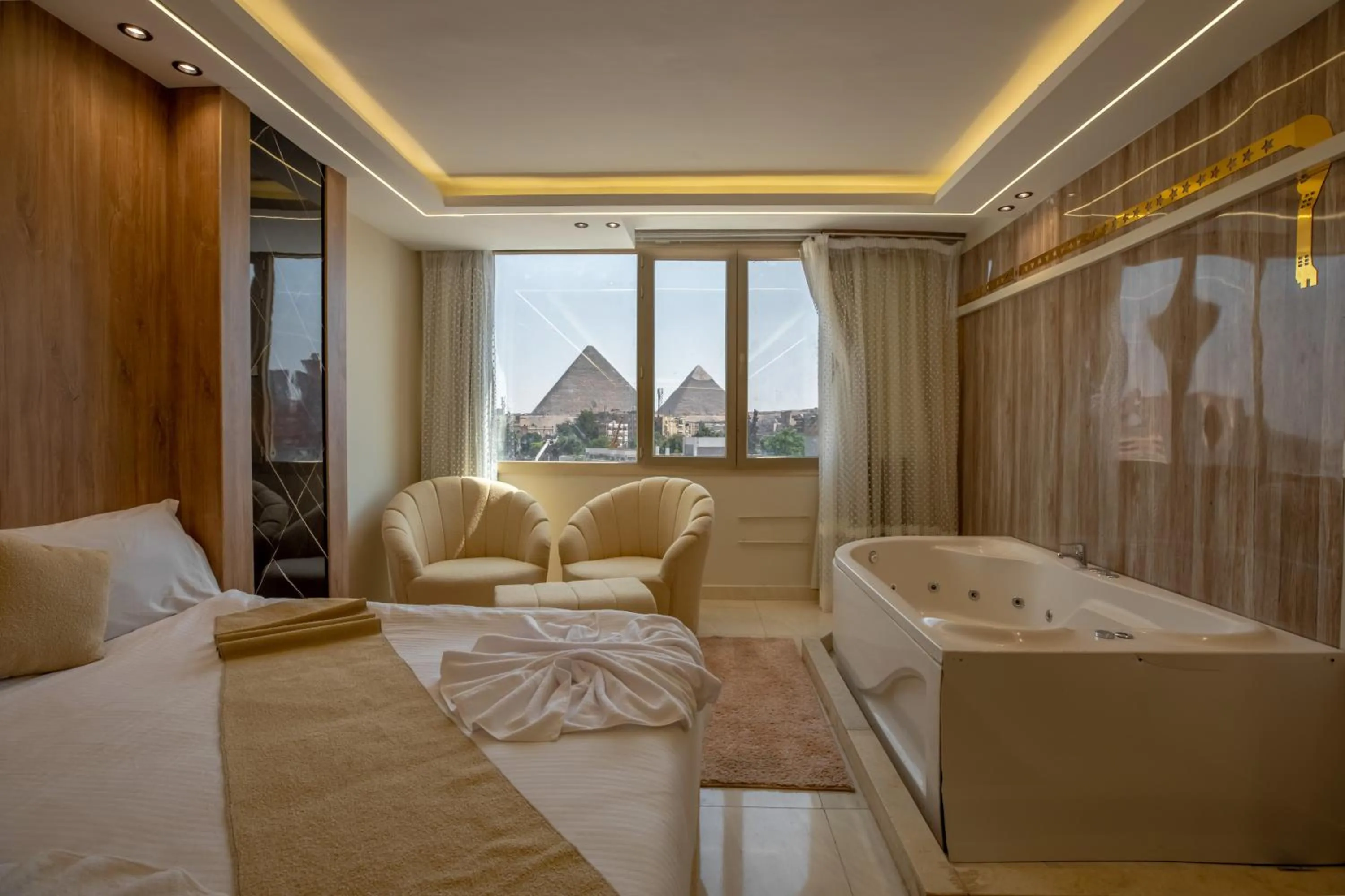 VIP in The Muse Pyramids INN