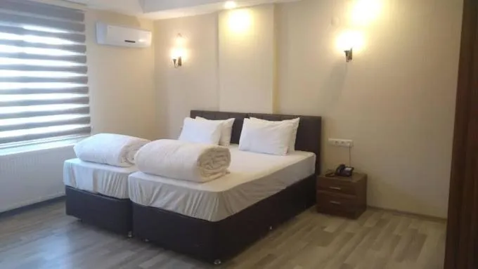 Photo of the whole room in İkarus Hotel