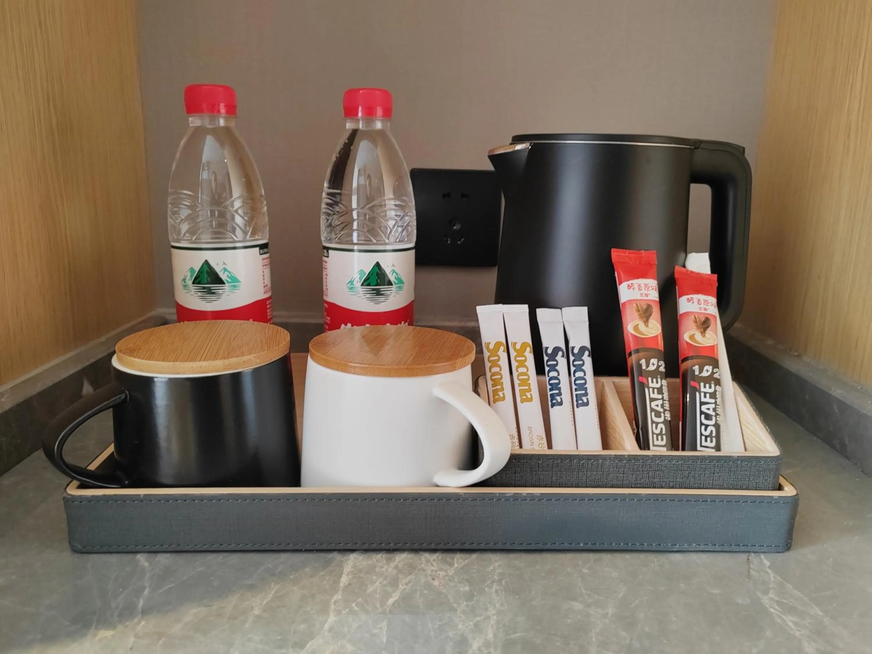 Coffee/tea facilities in Tuke China Hotel Shanghai Hongqiao Airport