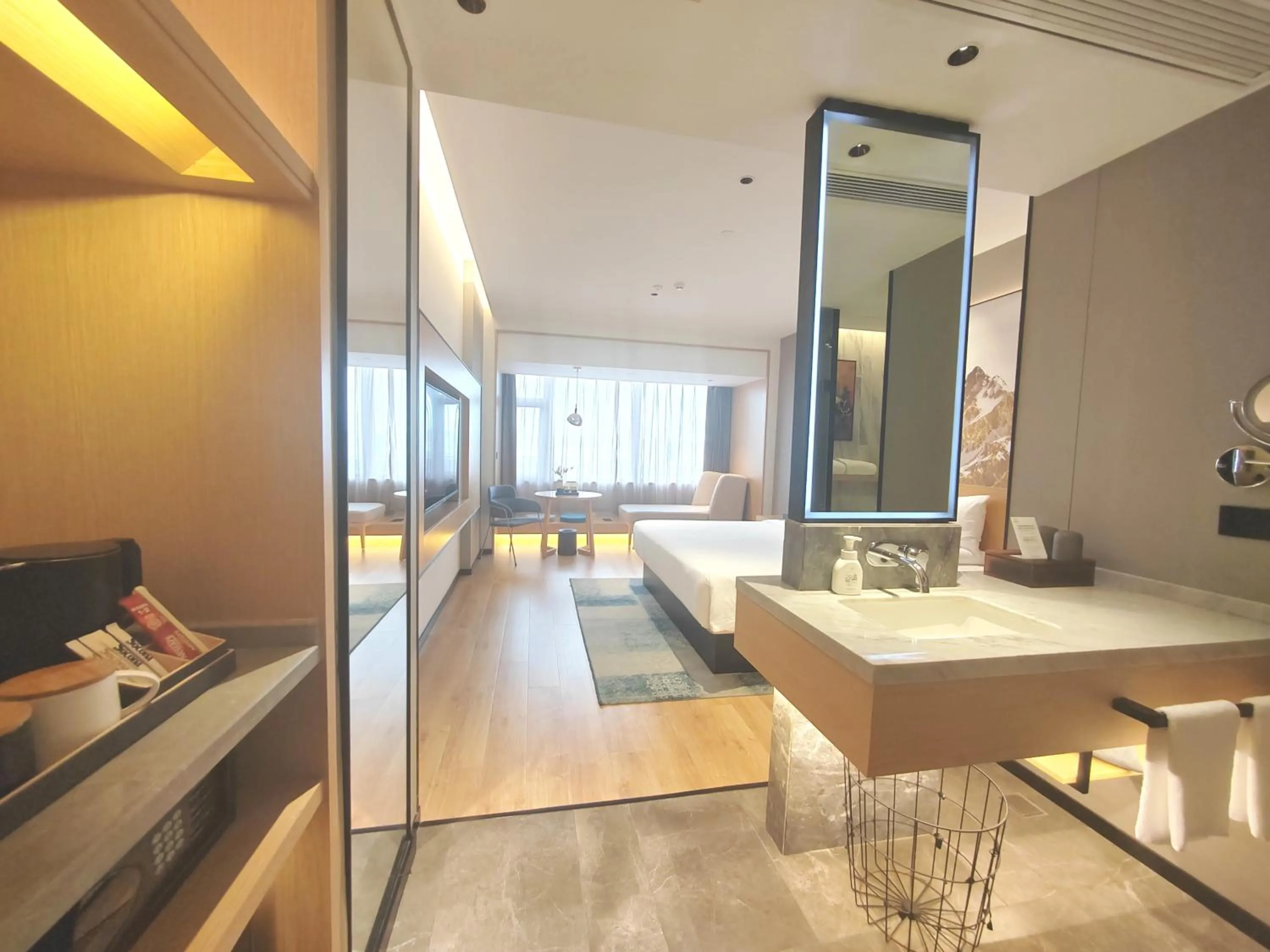 Property logo or sign in Tuke China Hotel Shanghai Hongqiao Airport