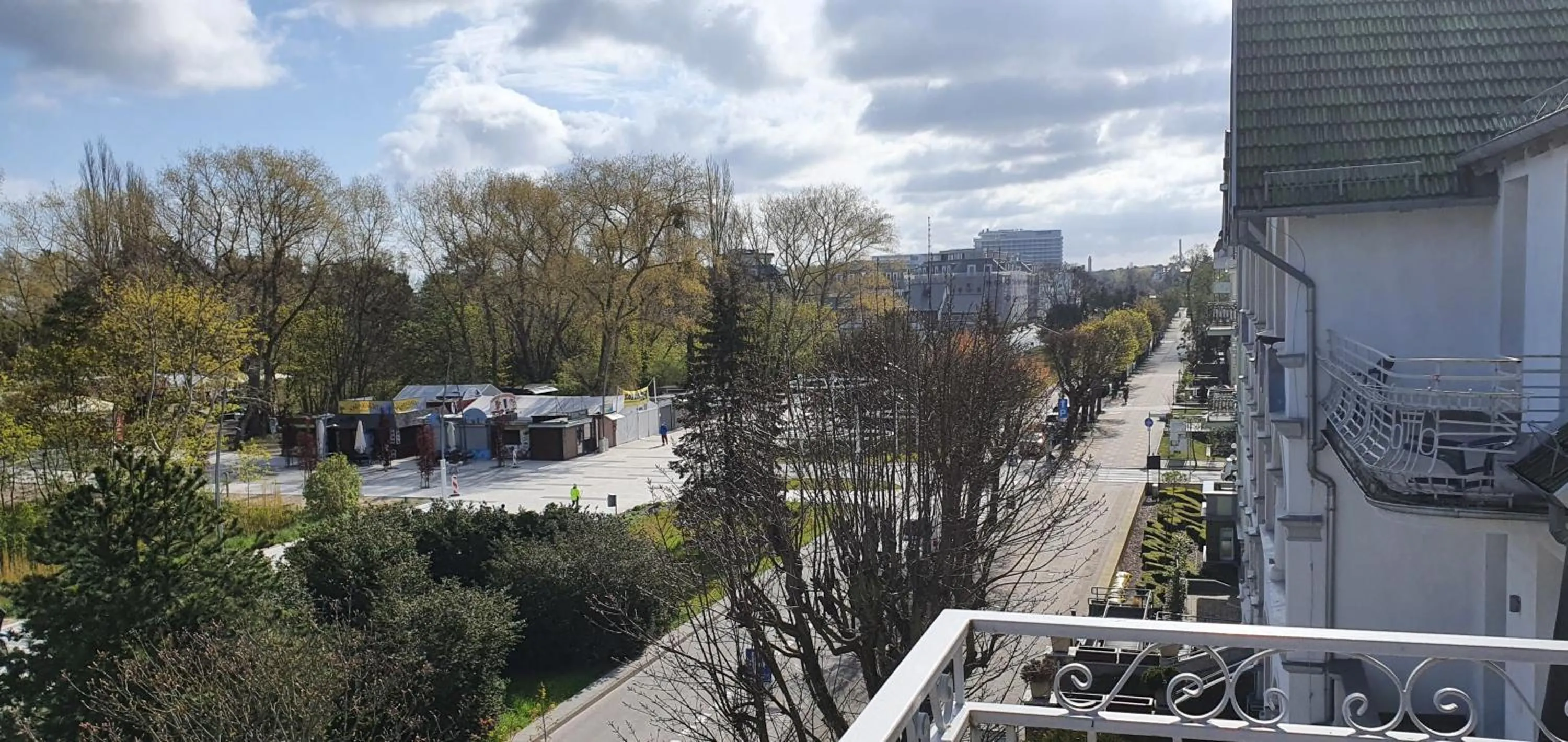 Property building in Villa Merry