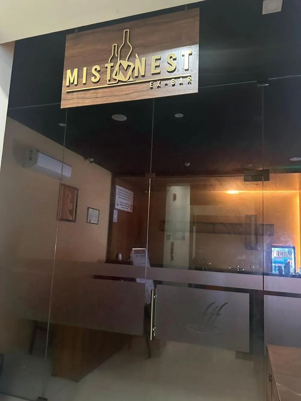 Lounge or bar in Fortune Hills