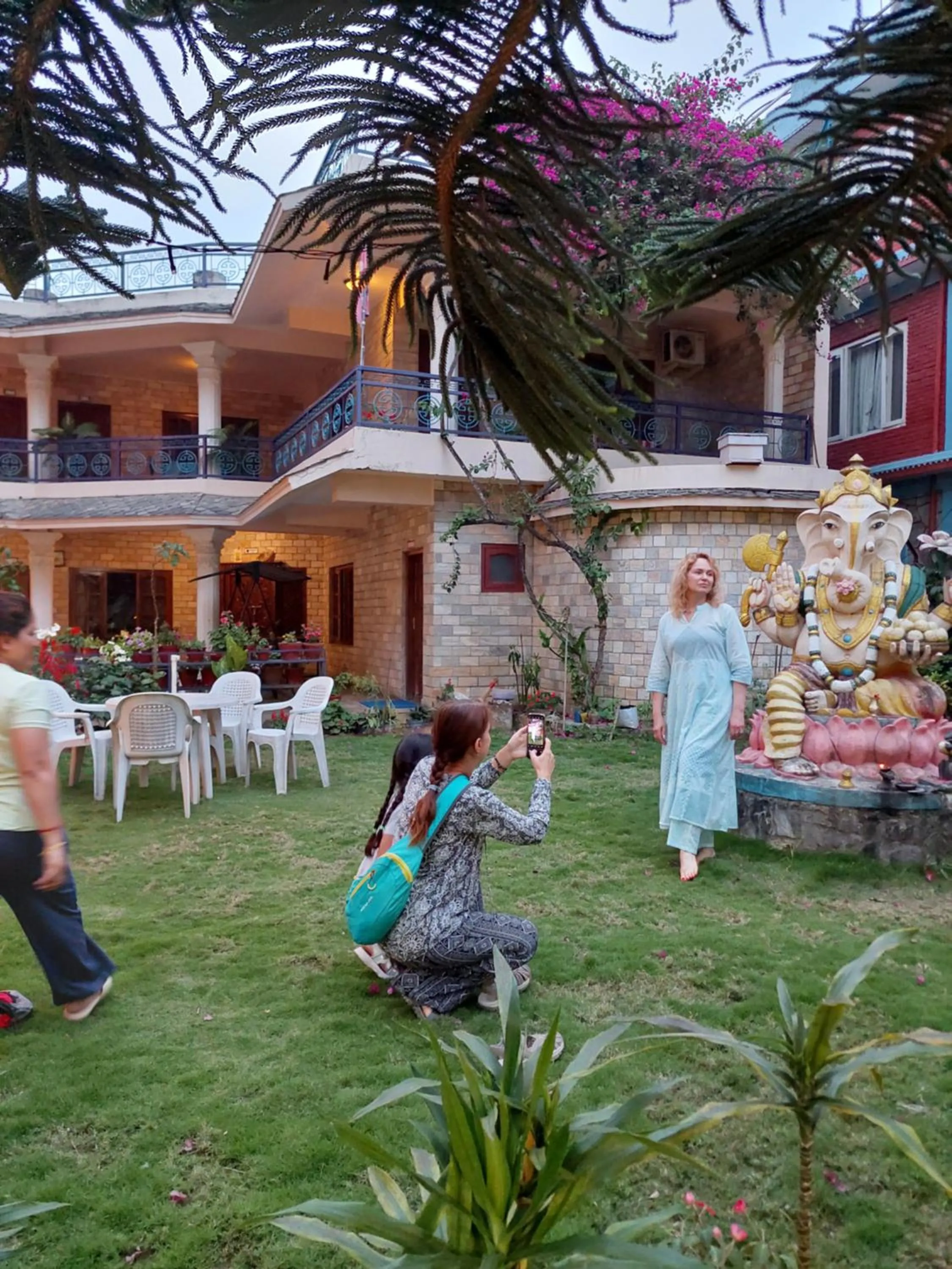 Blue Planet Lodge & Restaurant