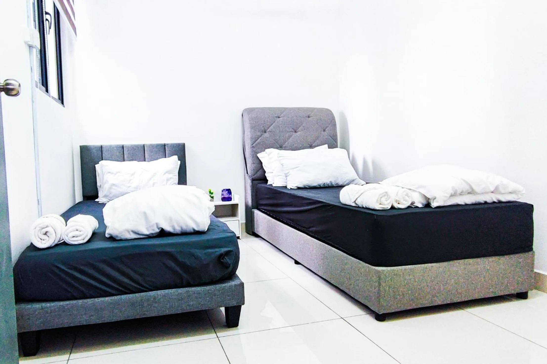 Bed in Double Storey Pool at Trio Setia by HCK