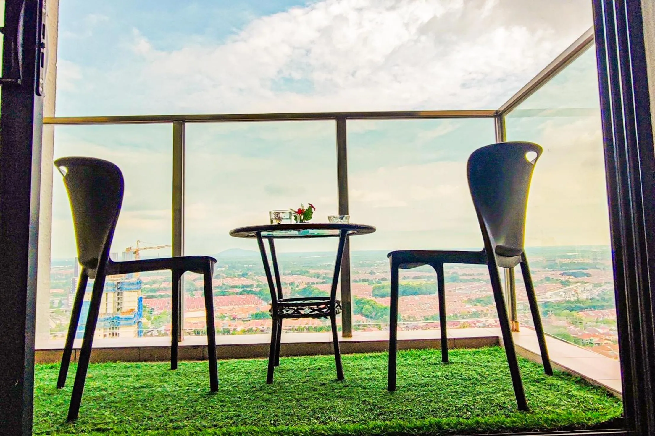 Double Storey Pool at Trio Setia by HCK