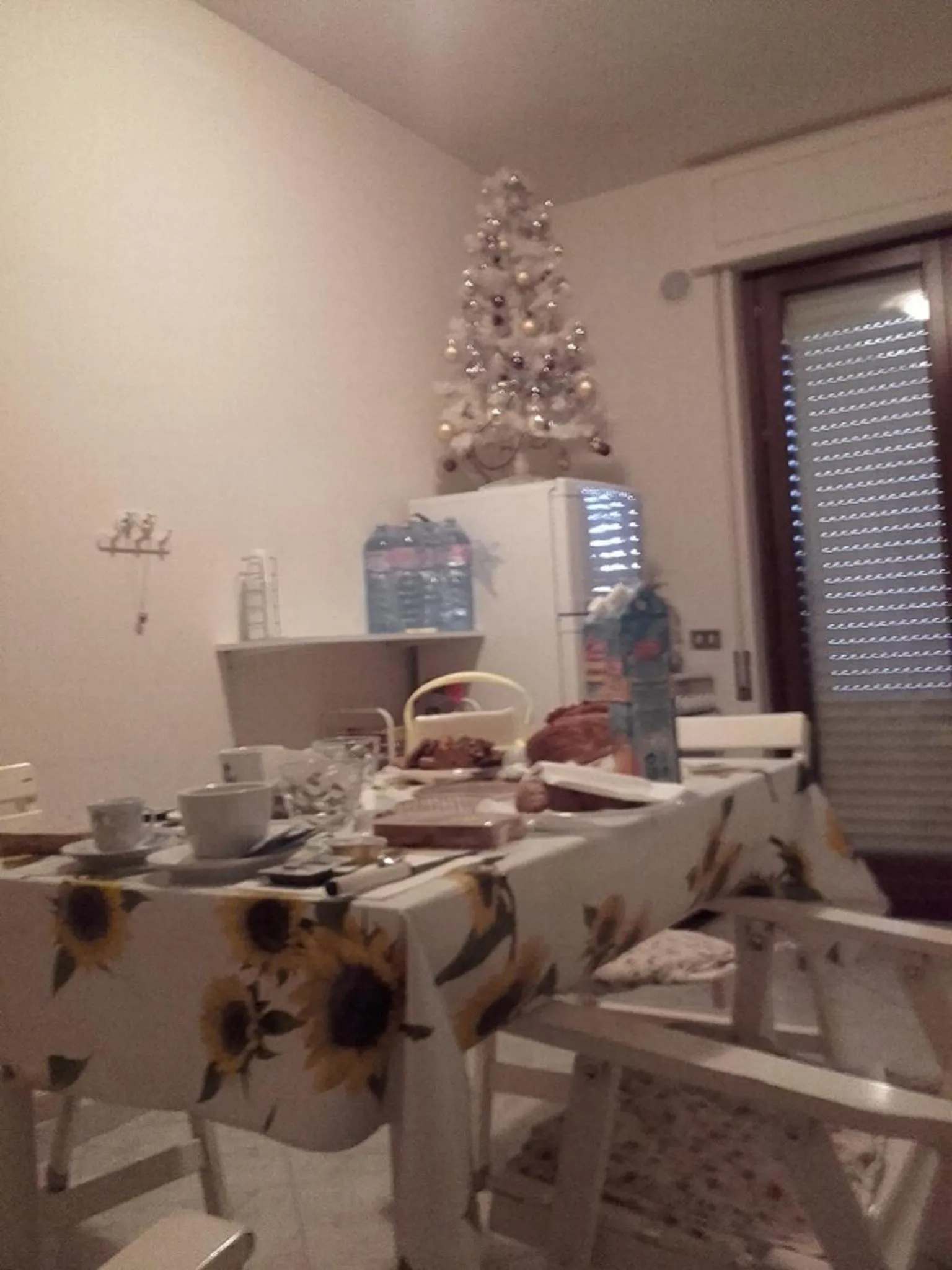 Communal kitchen in Home Sweet Home