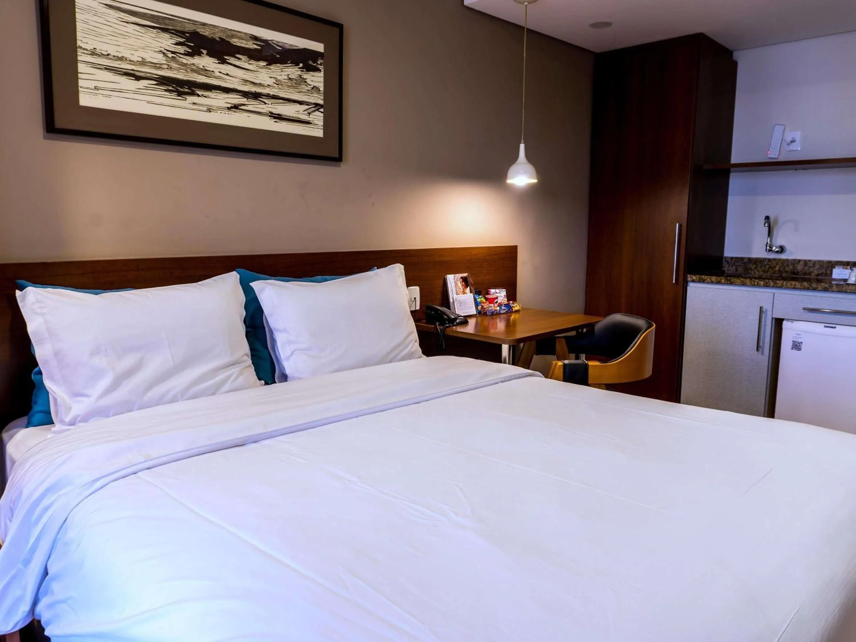 Bedroom, Bed in Mercure Curitiba Golden