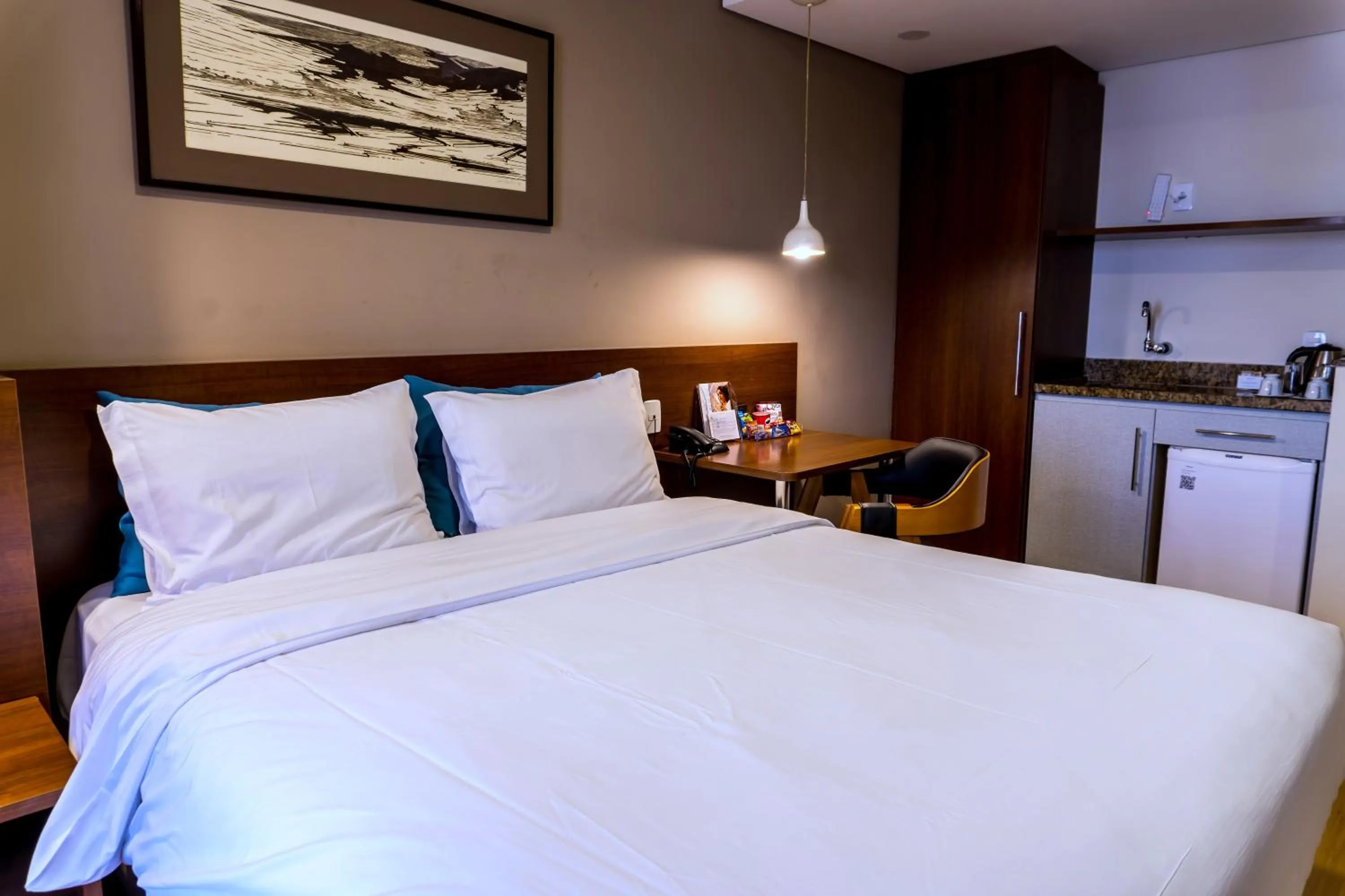 Photo of the whole room, Bed in Mercure Curitiba Golden