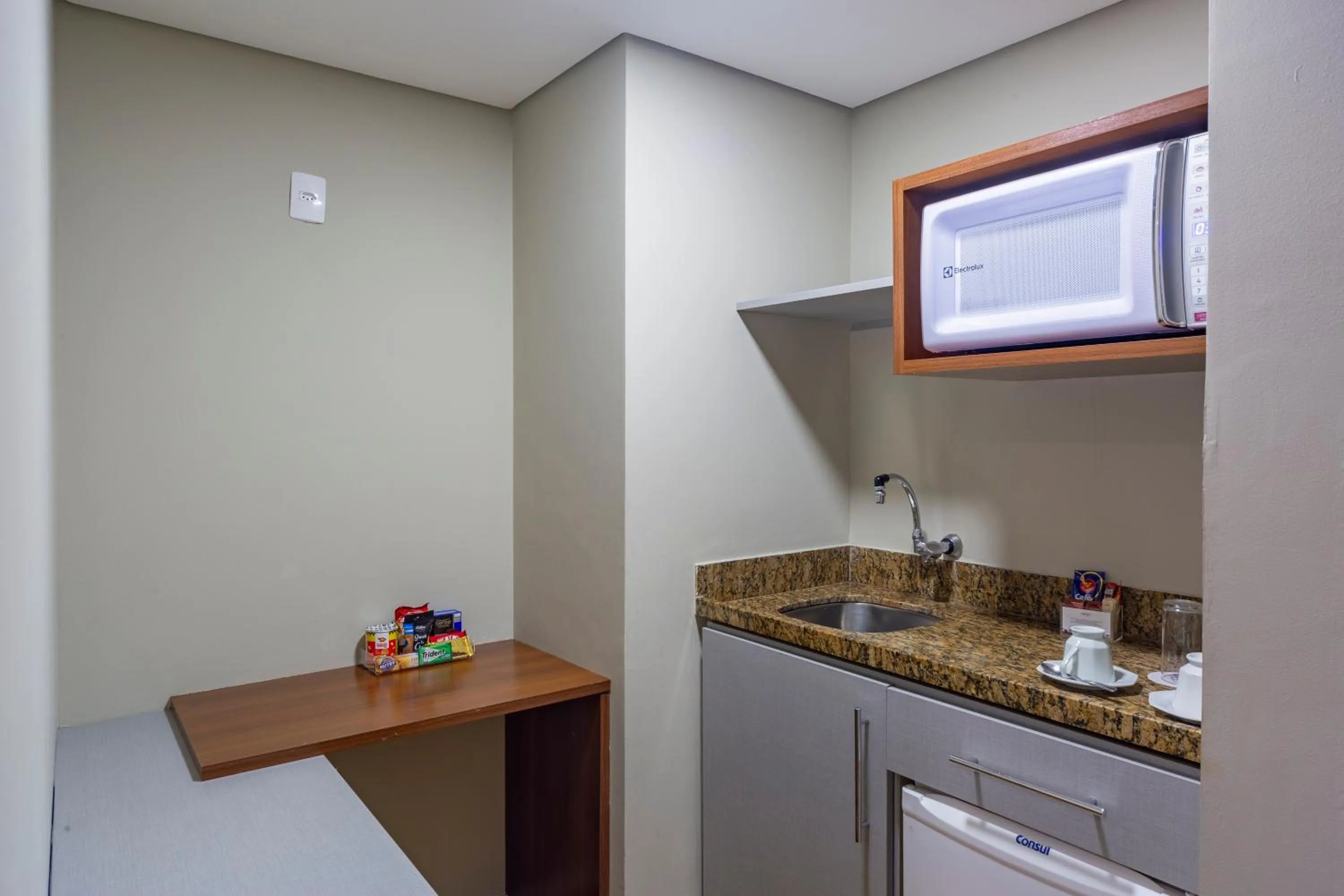 Kitchen or kitchenette in Mercure Curitiba Golden