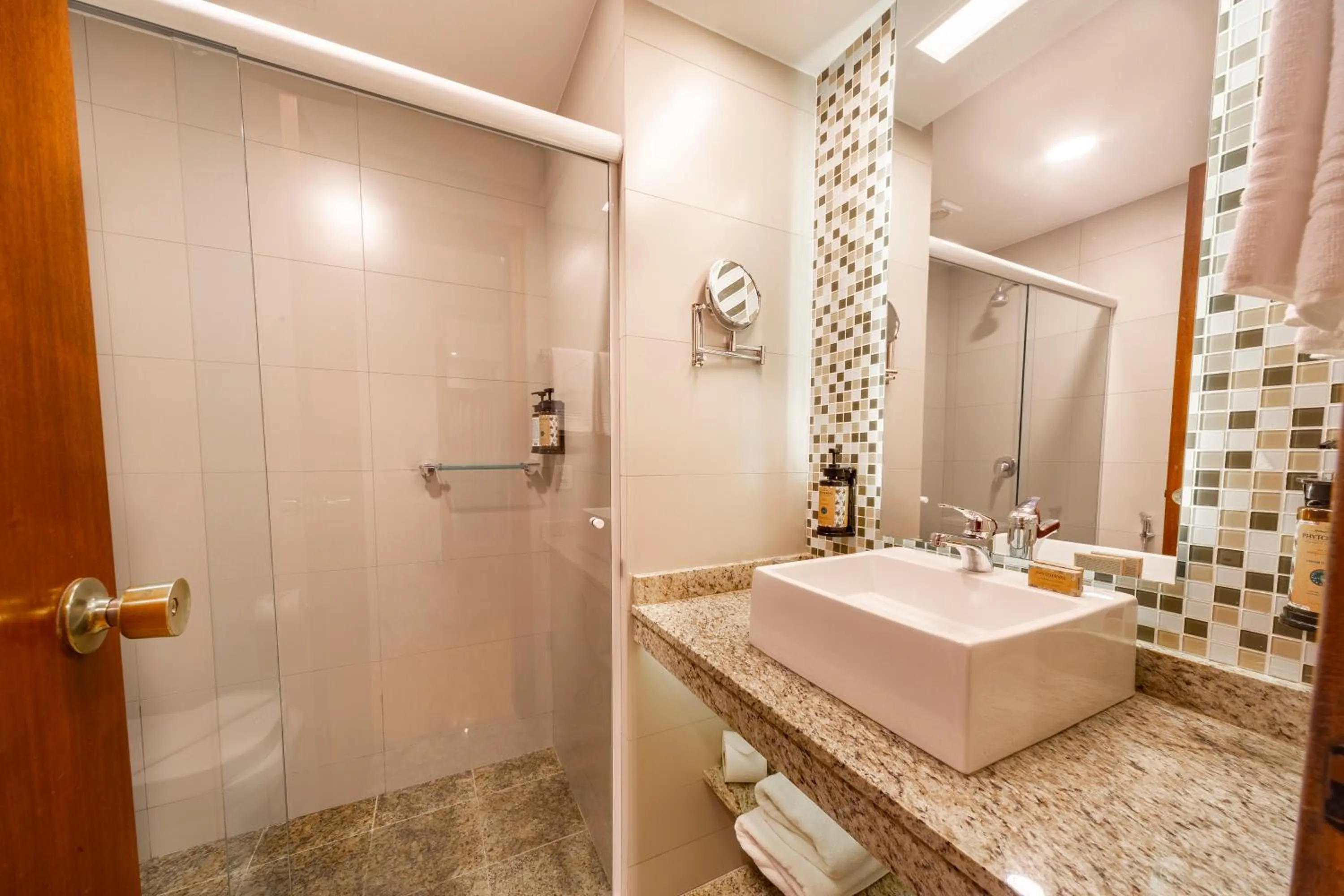 Bathroom in Mercure Curitiba Golden