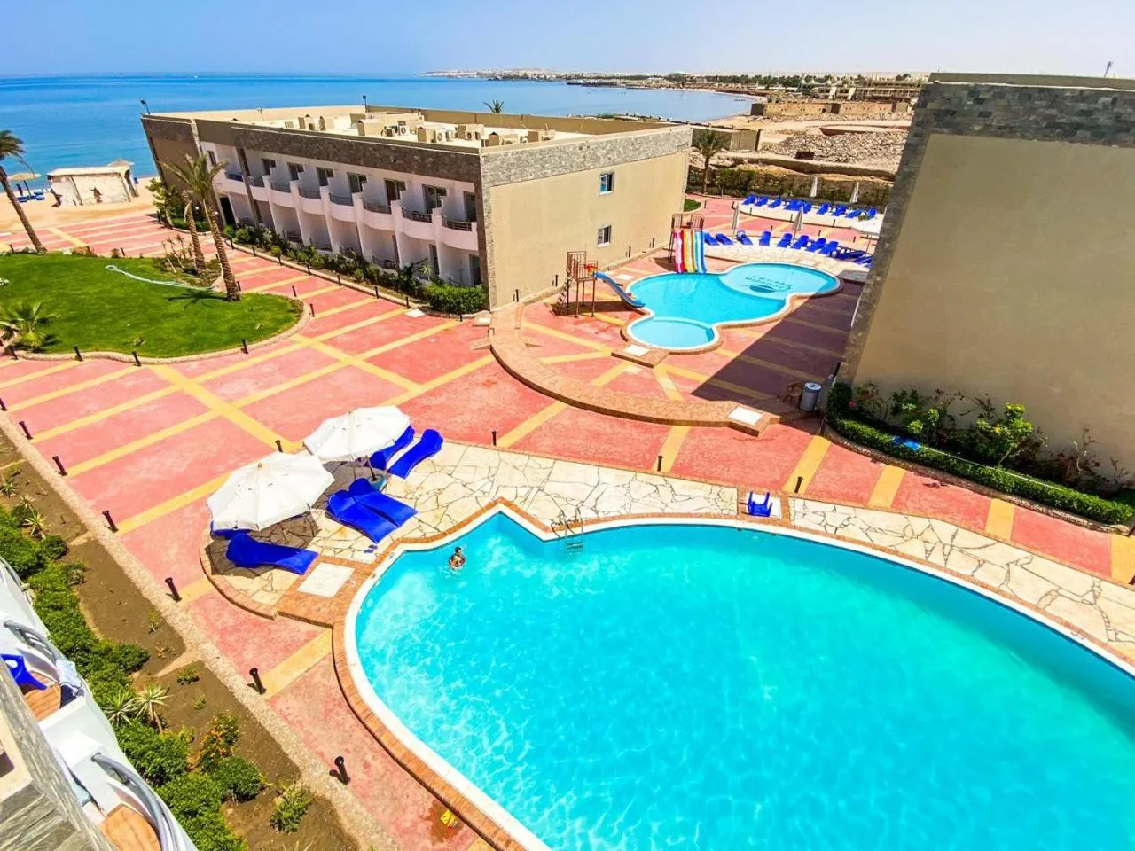 Cecelia Resort Challet