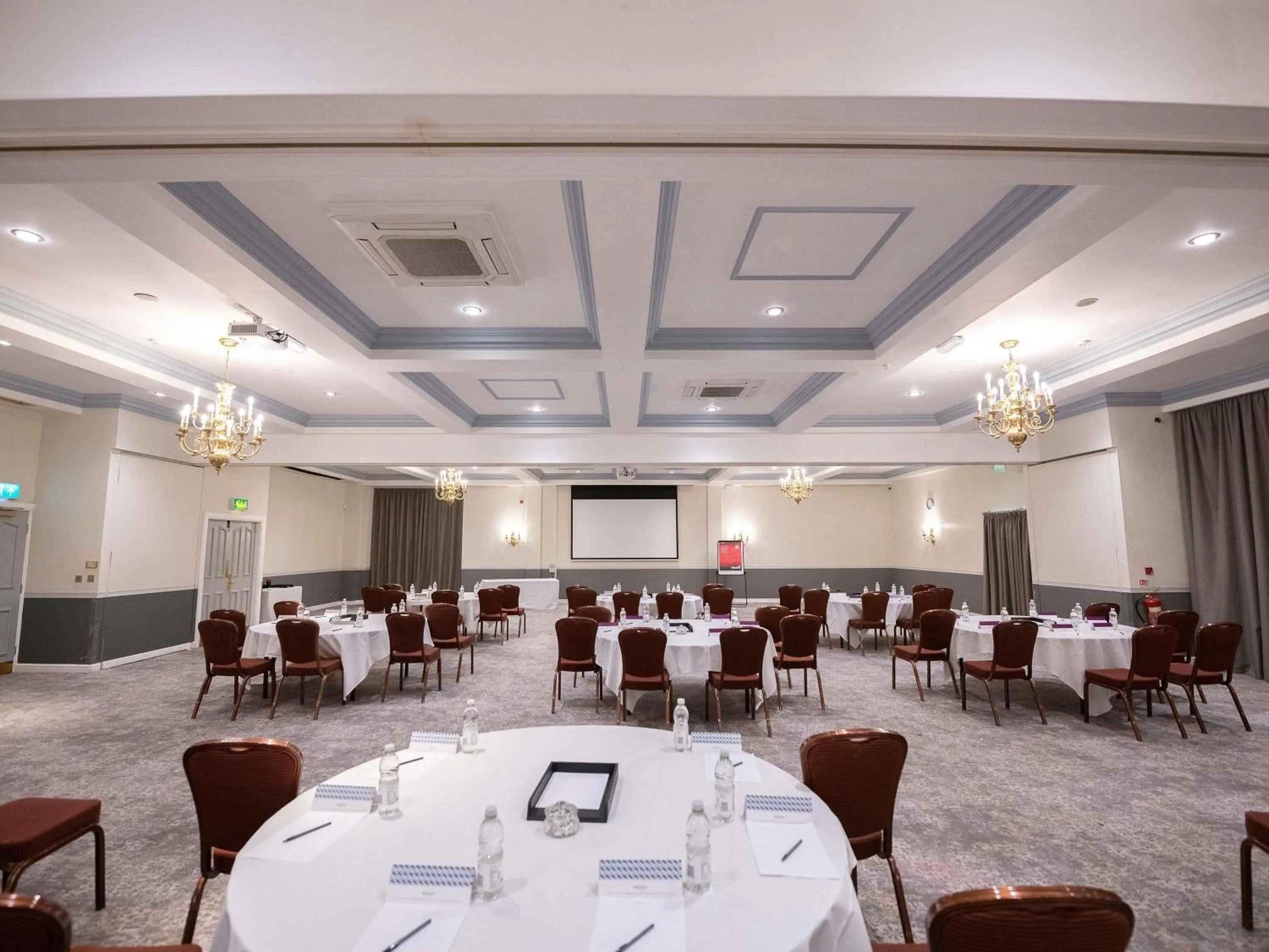 Meeting/conference room in Mercure Barnsley Tankersley Manor Hotel