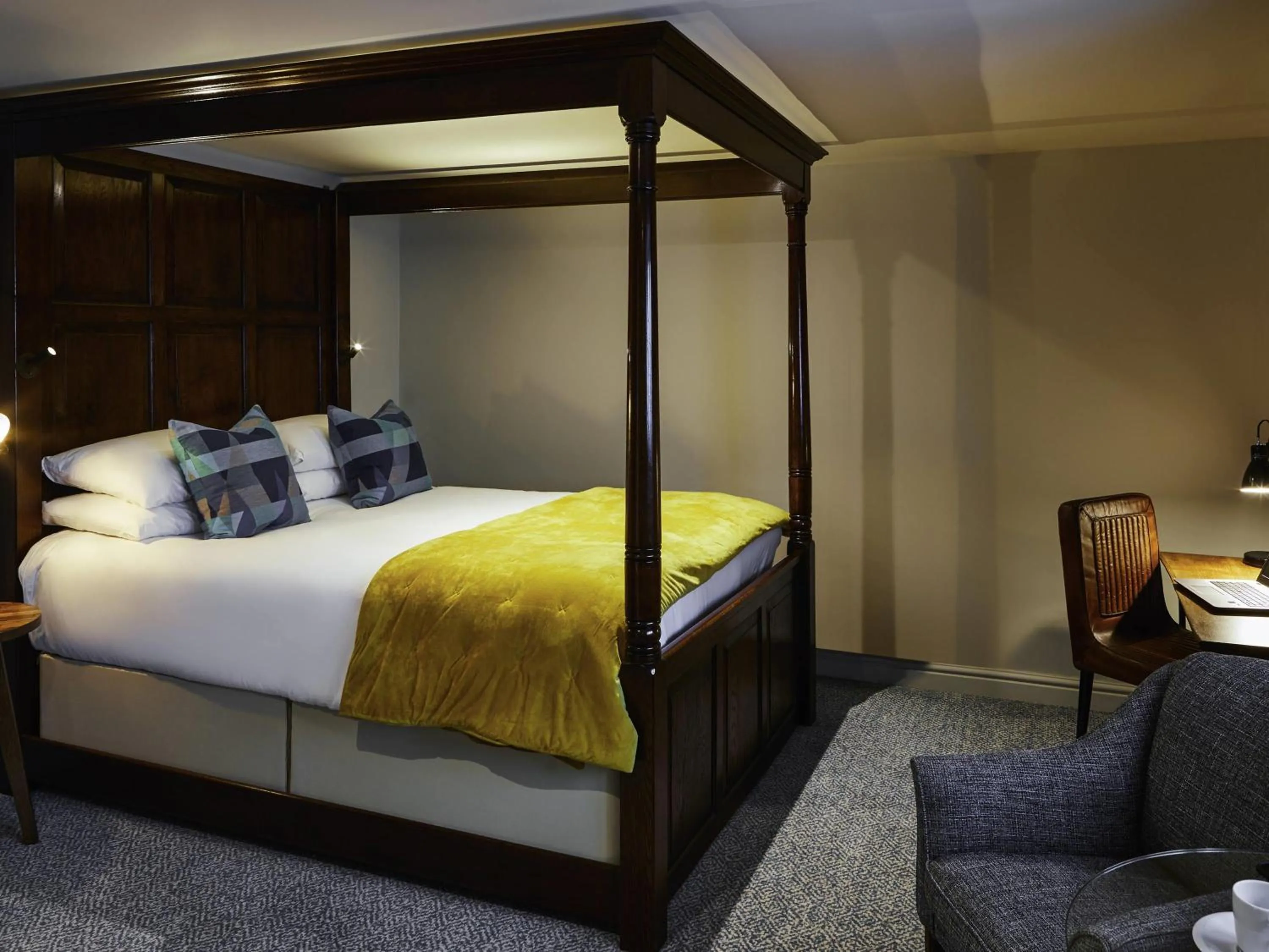 Bedroom, Bed in Mercure Barnsley Tankersley Manor Hotel