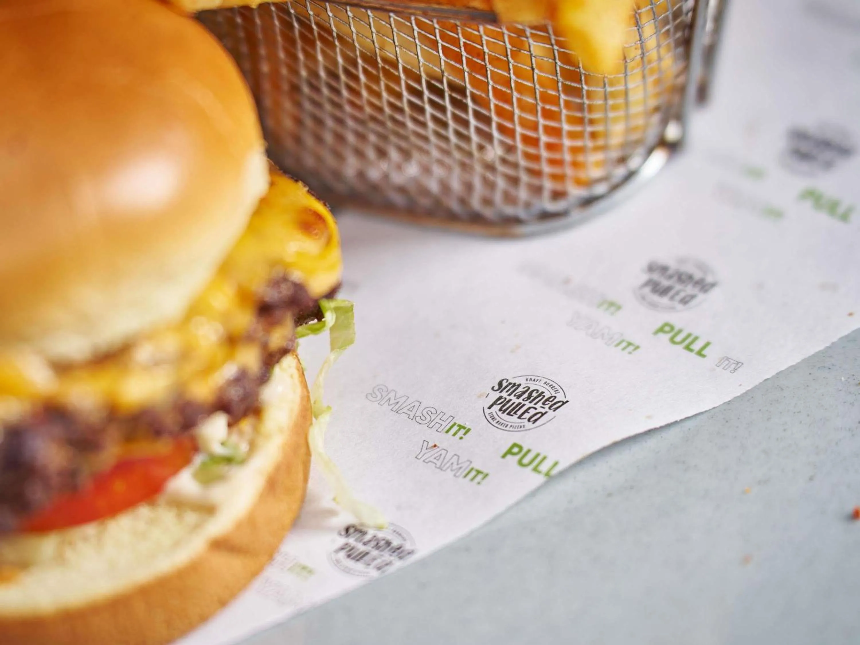 Lounge or bar in Mercure Barnsley Tankersley Manor Hotel