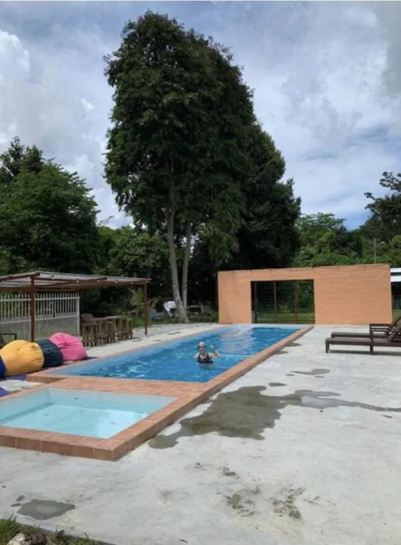 Swimming pool in Rouhi Retreats By Doulos