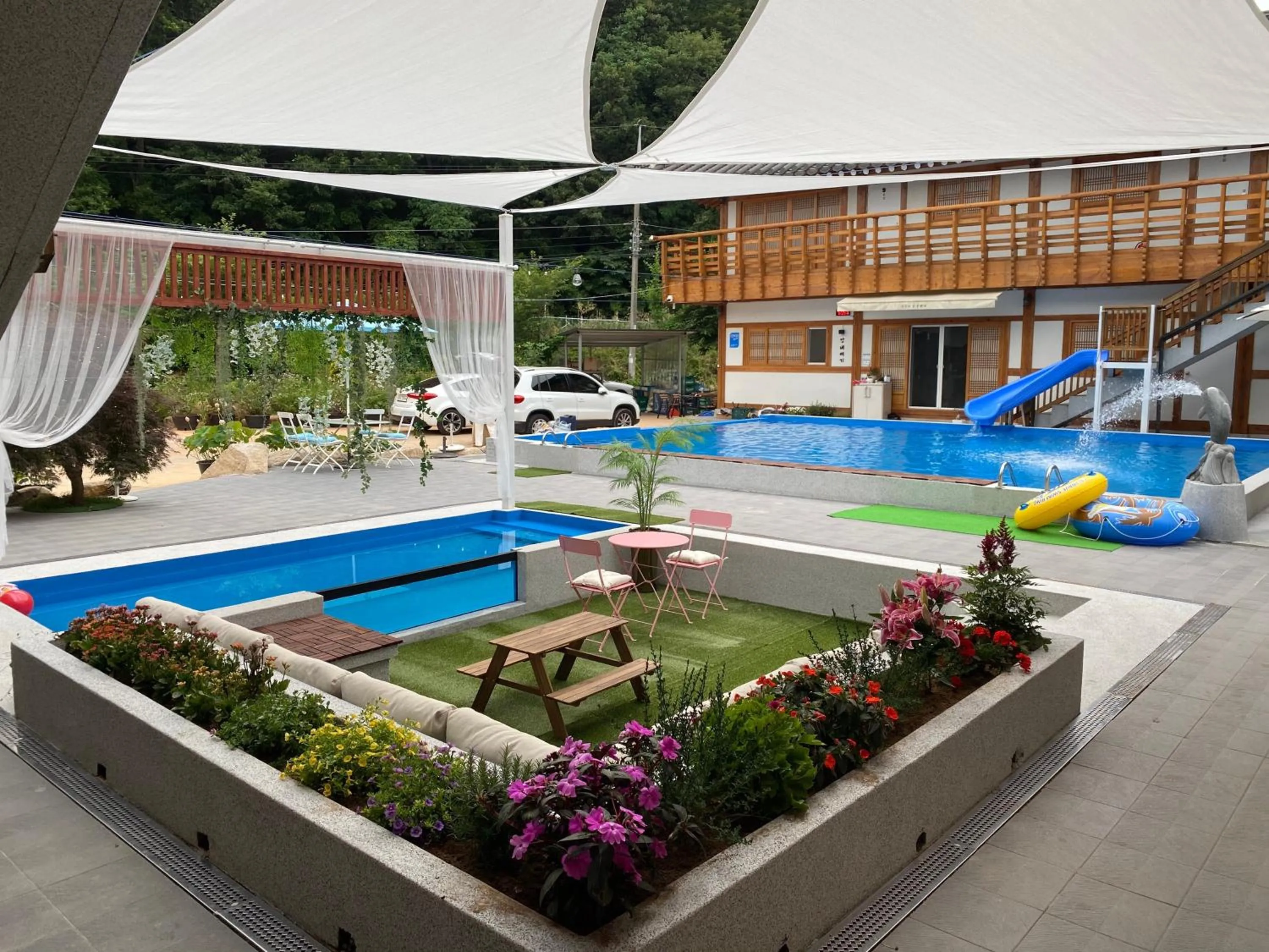 Gyeongju N Hanok Pension