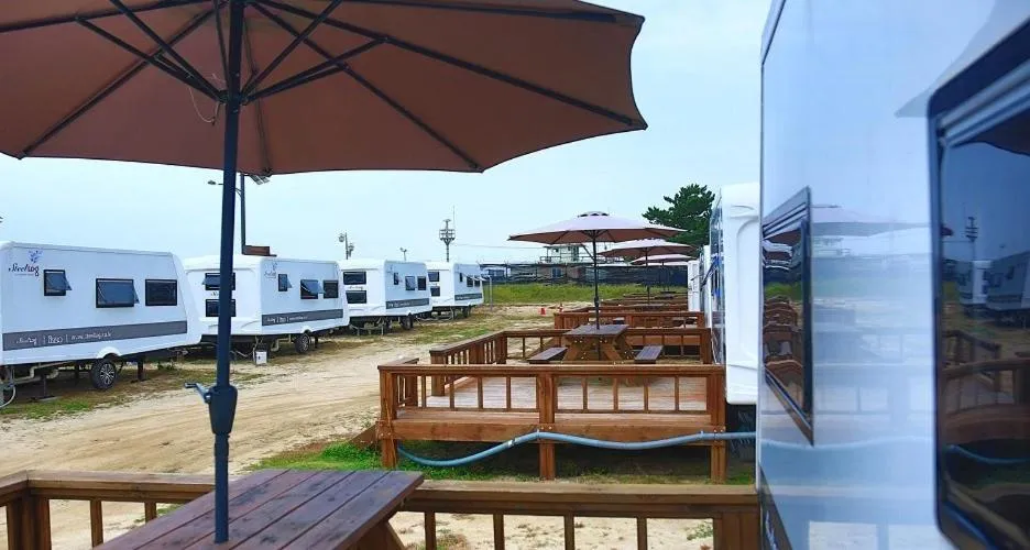 Goseong chungganjeong caravan