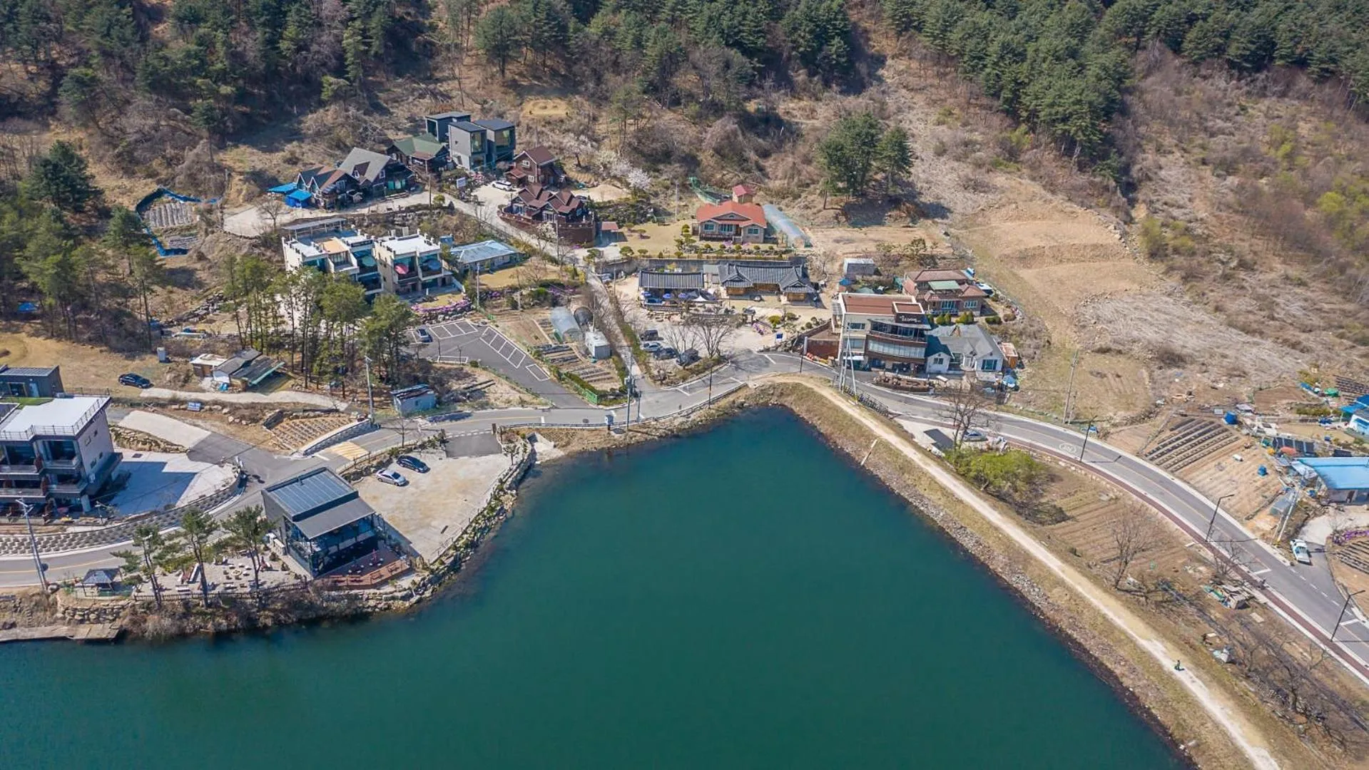 Fortune Rising Sun Hill Pension B