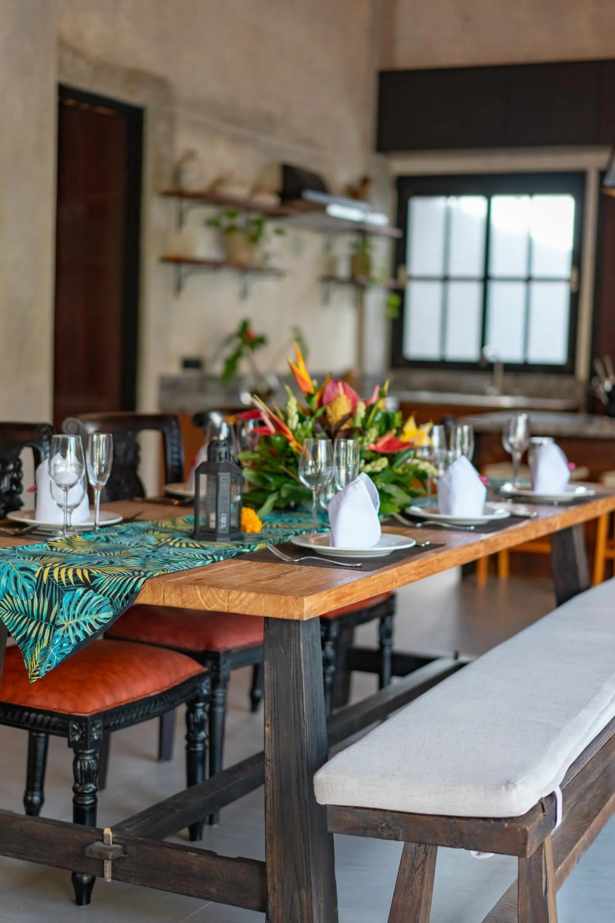 Dining area in Villa Jonsu Uluwatu by Nagisa Bali