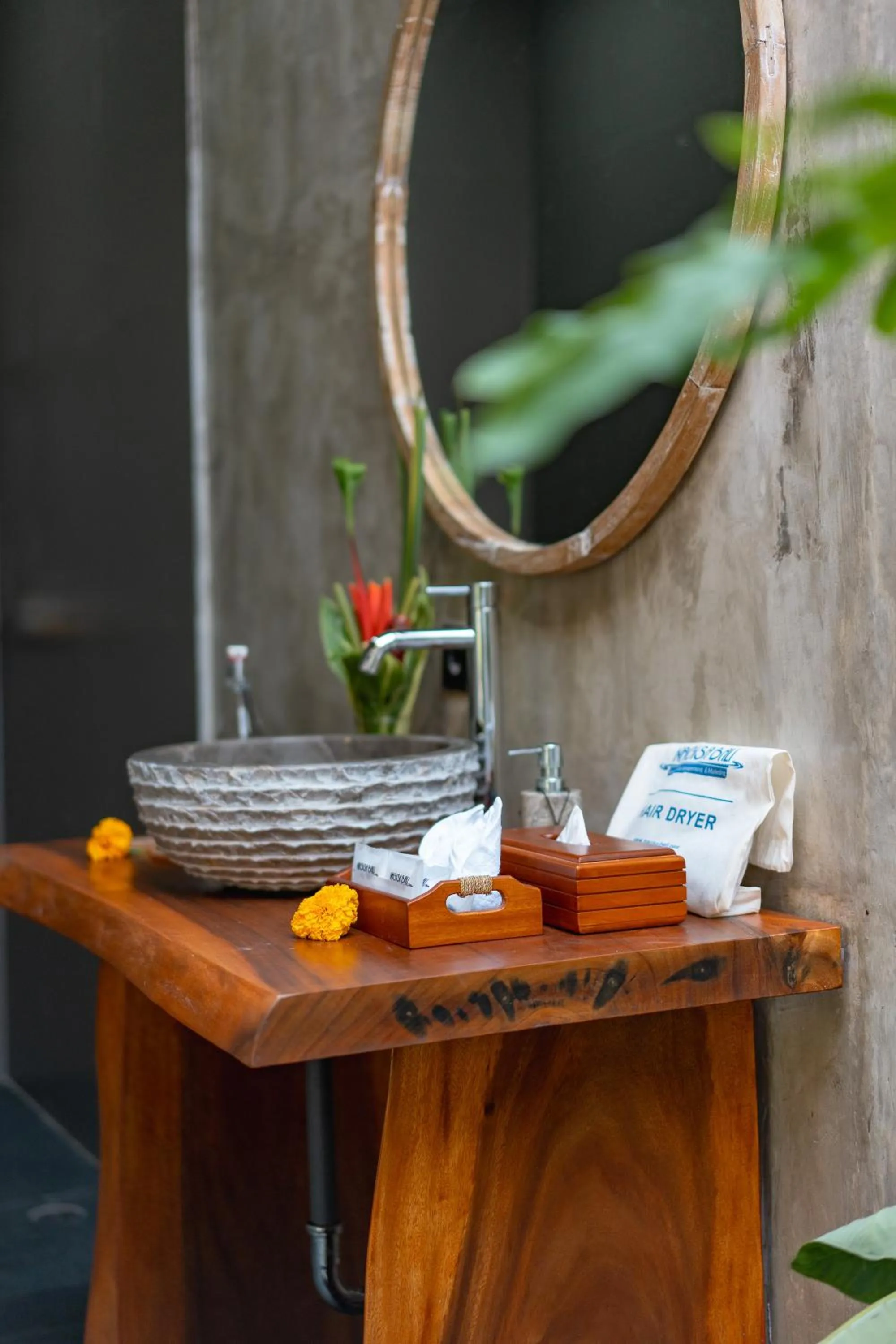 Decorative detail in Villa Jonsu Uluwatu by Nagisa Bali