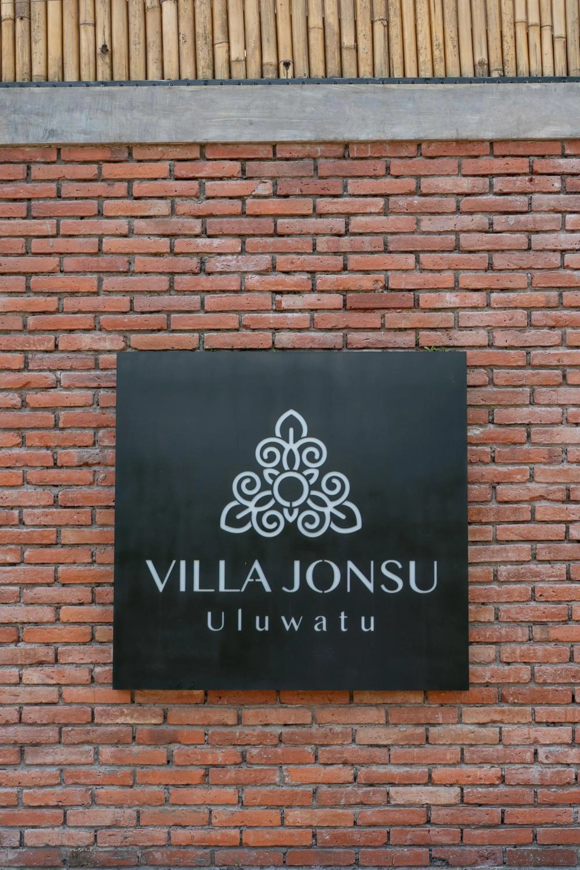 Property building in Villa Jonsu Uluwatu by Nagisa Bali