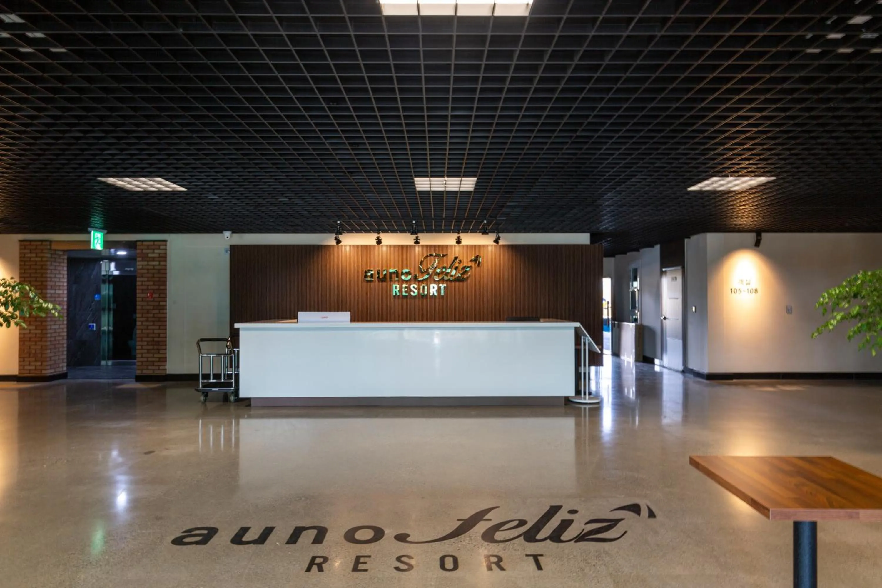 Yeongcheon Auno feliz