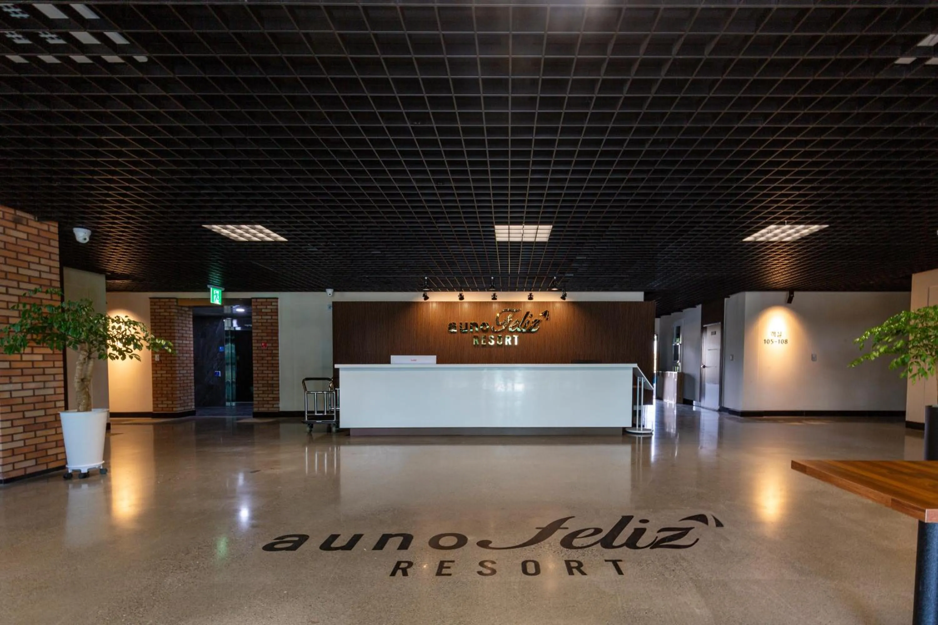 Yeongcheon Auno feliz