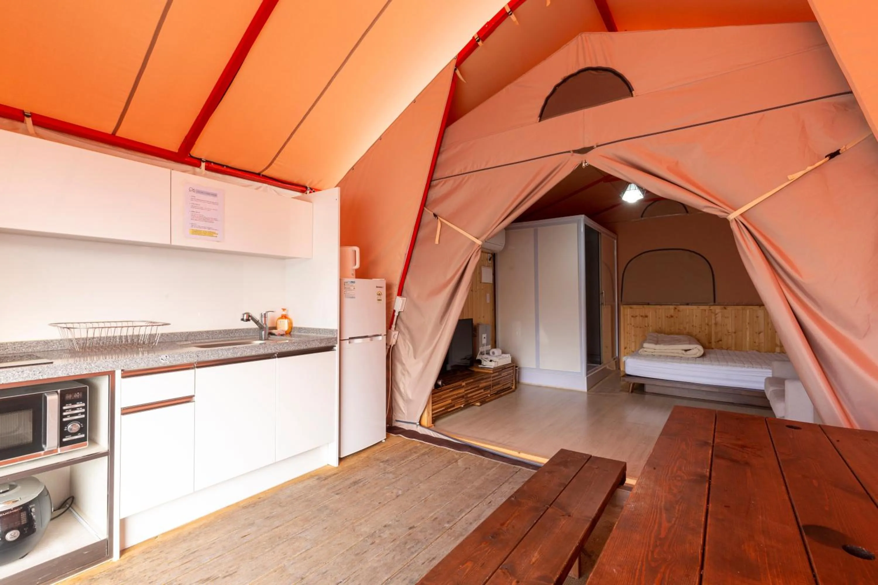 Bed in Yeongcheon Auno feliz