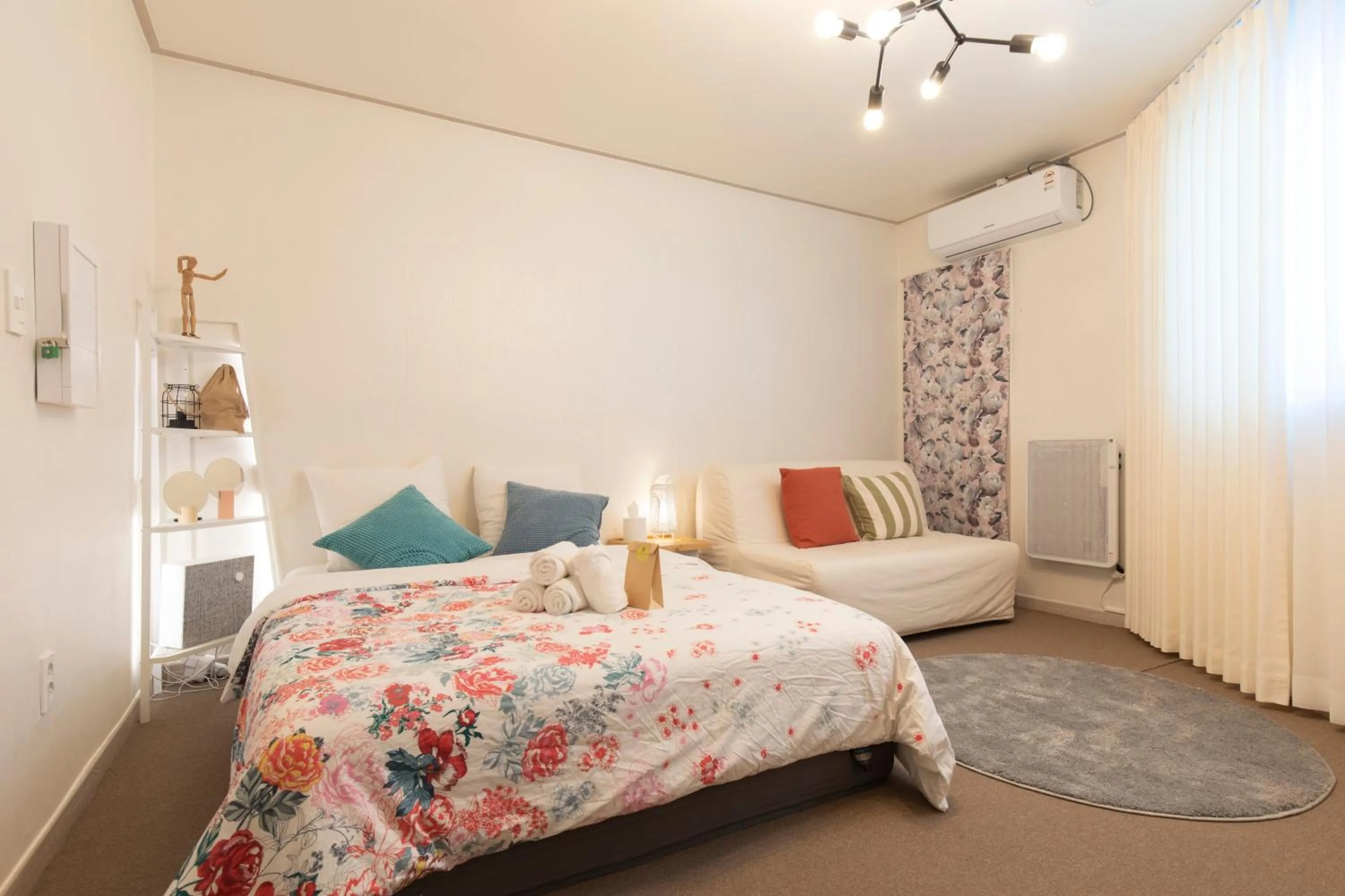 Bed in Chuncheon Dodostay