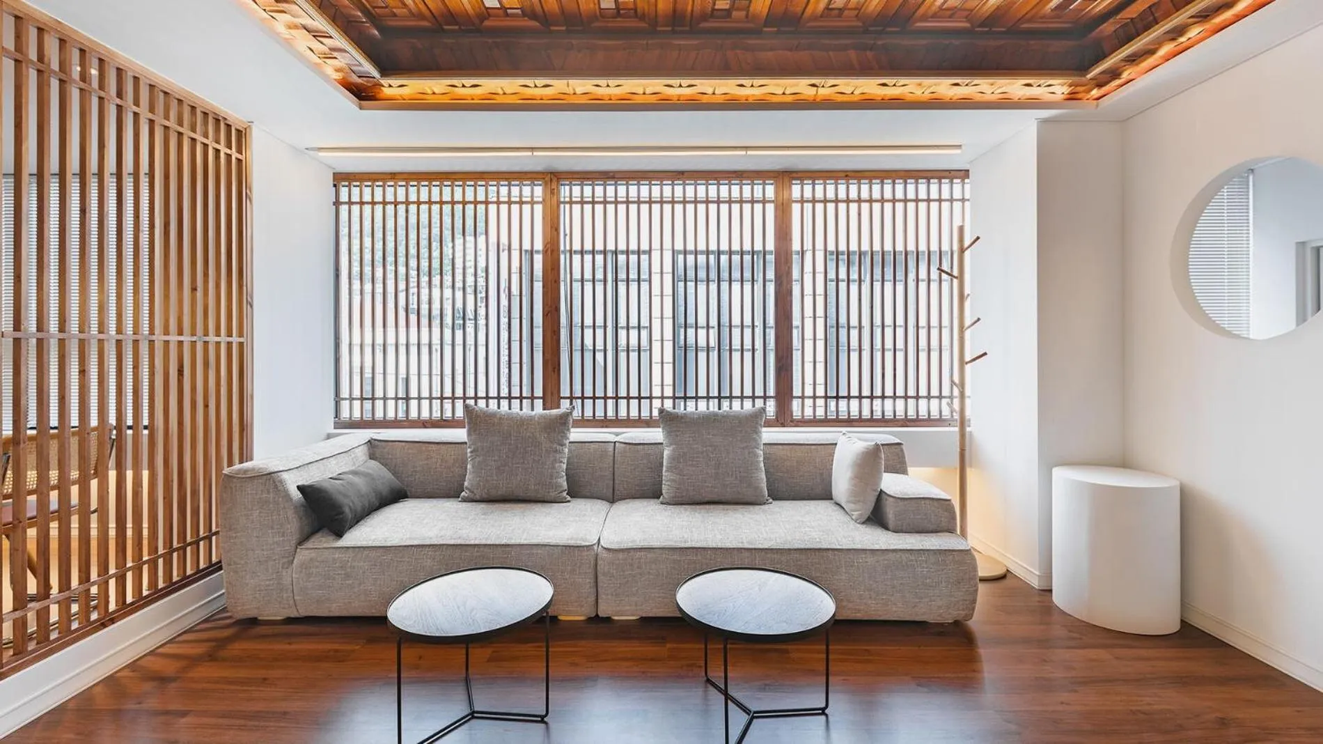 Yeosu Jinnam Mansion Pension