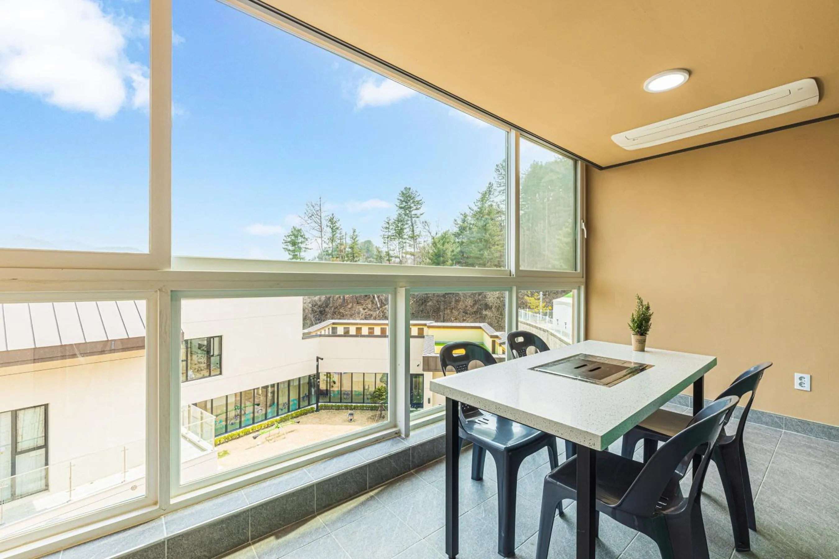 Gapyeong Meegasheel Family Pension