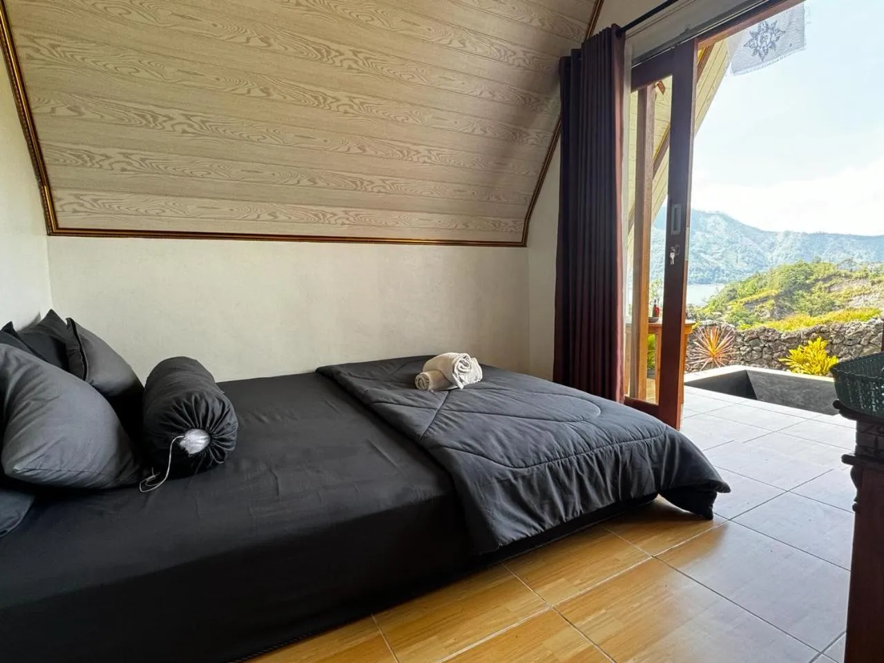 Bedroom, Bed in Belvilla Break Coffee Kintamani